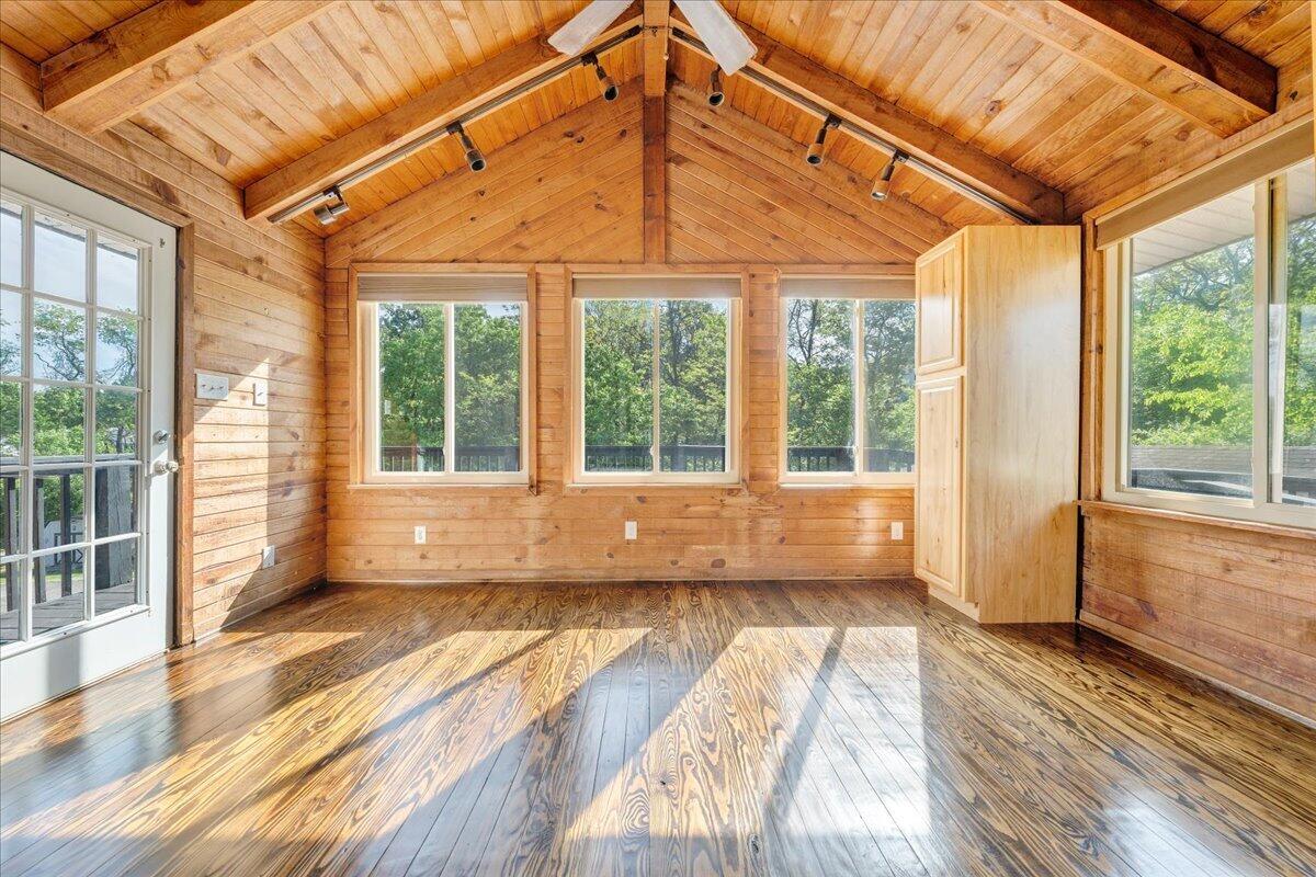144 Rachel DR