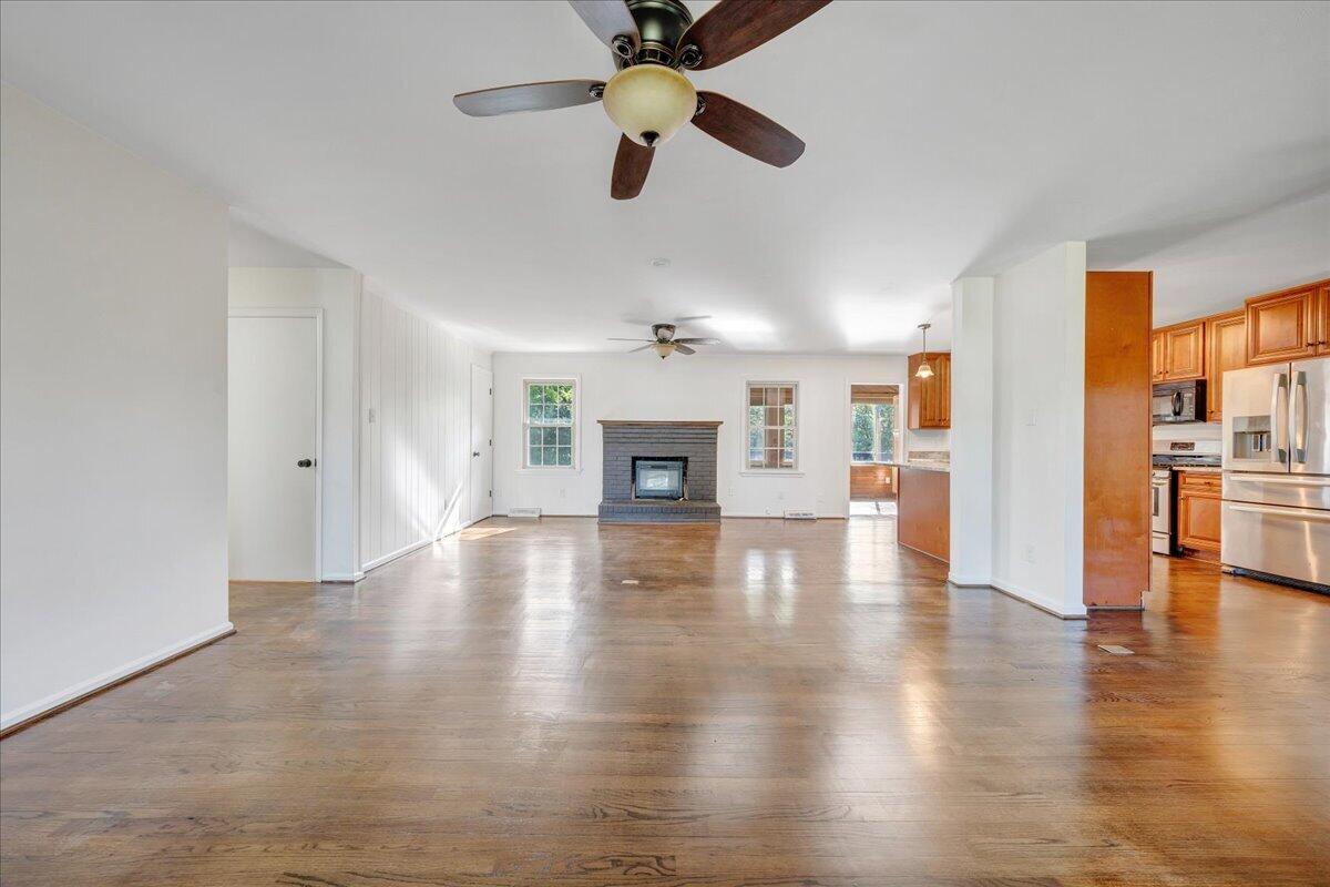 144 Rachel DR
