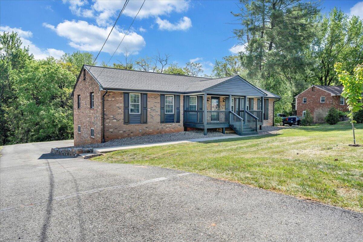 144 Rachel DR