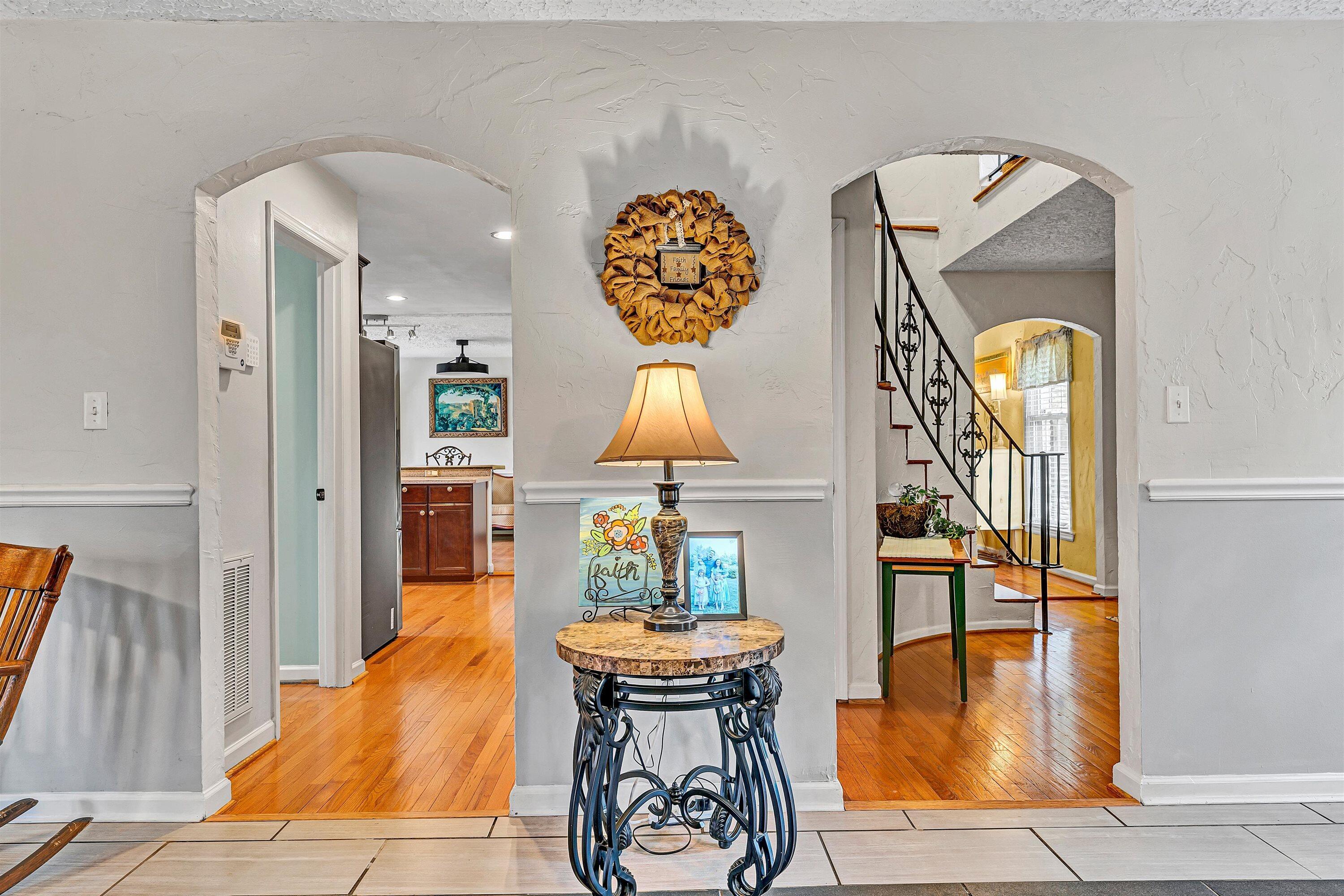 1005 Chestnut Mountain DR