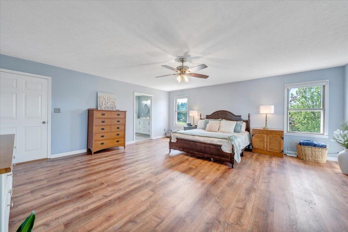 5129 Wheatland RD