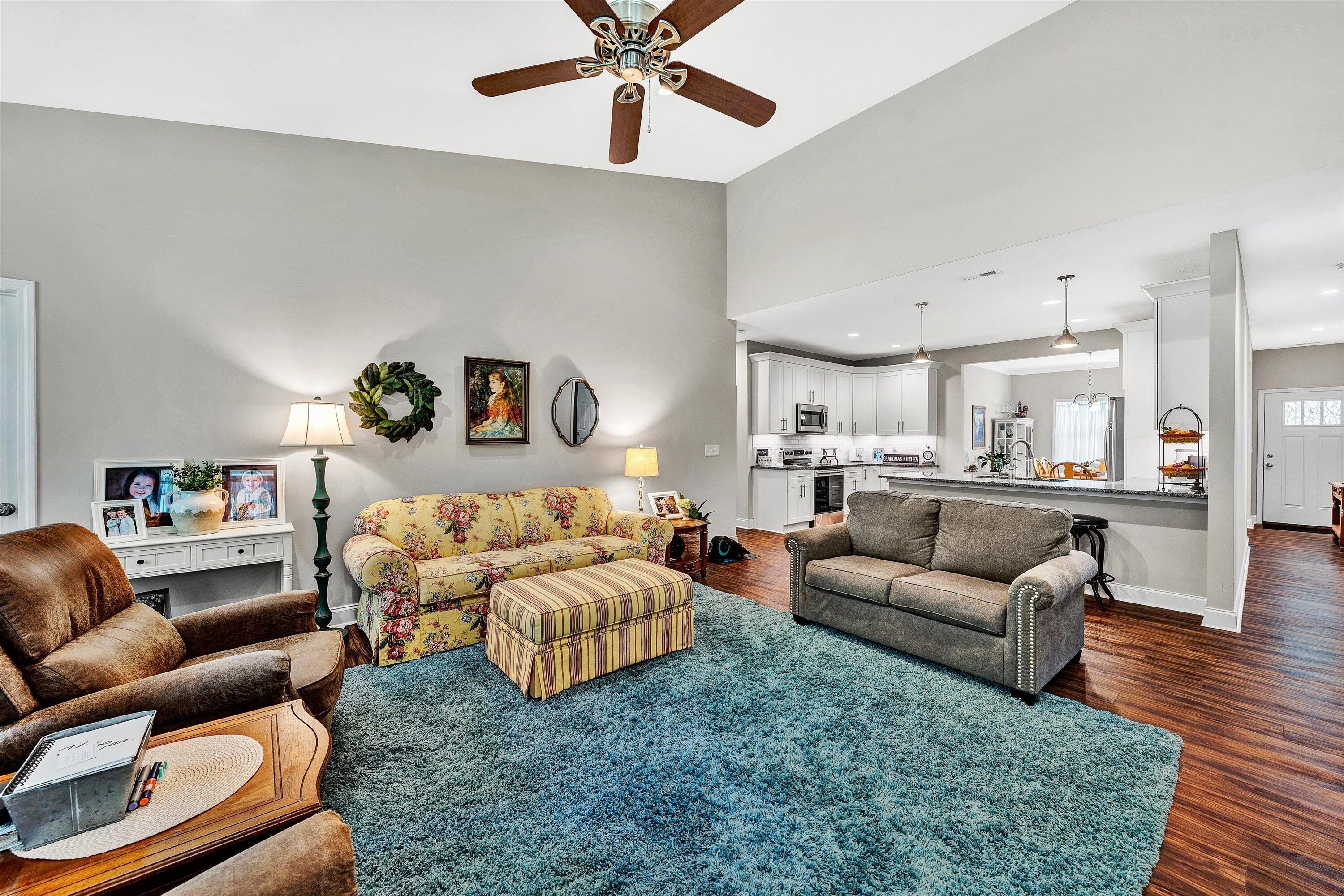 4273 Daugherty RD