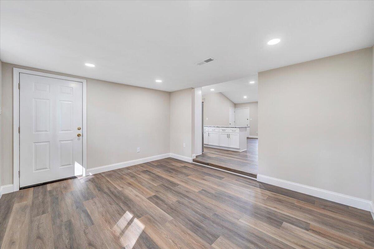 2159 Beavers LN