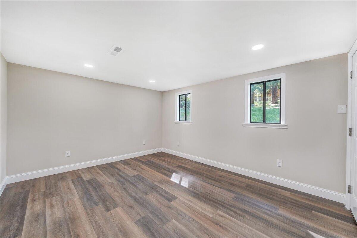 2159 Beavers LN