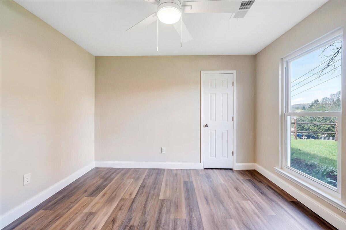 2159 Beavers LN