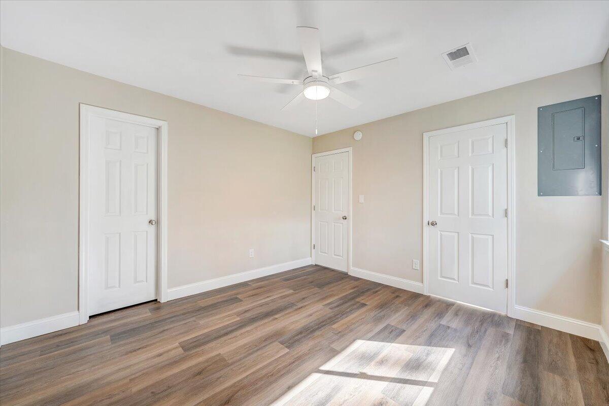 2159 Beavers LN