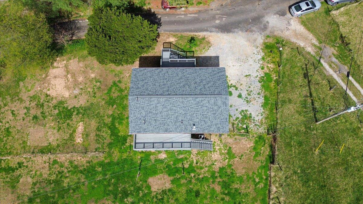 28 Scotts Hollow RD