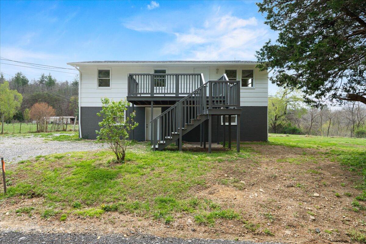 28 Scotts Hollow RD