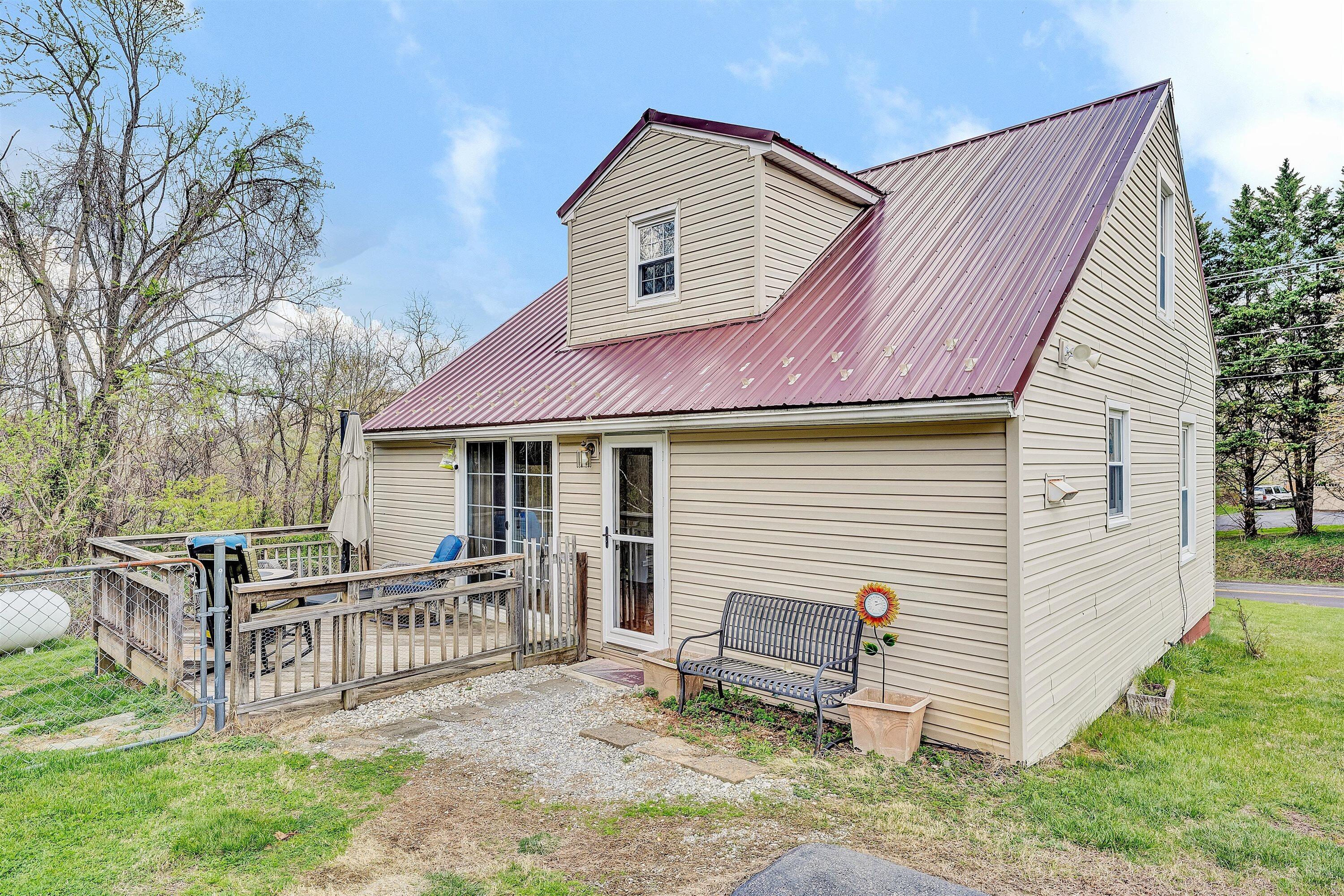 8173 Bent Mountain RD