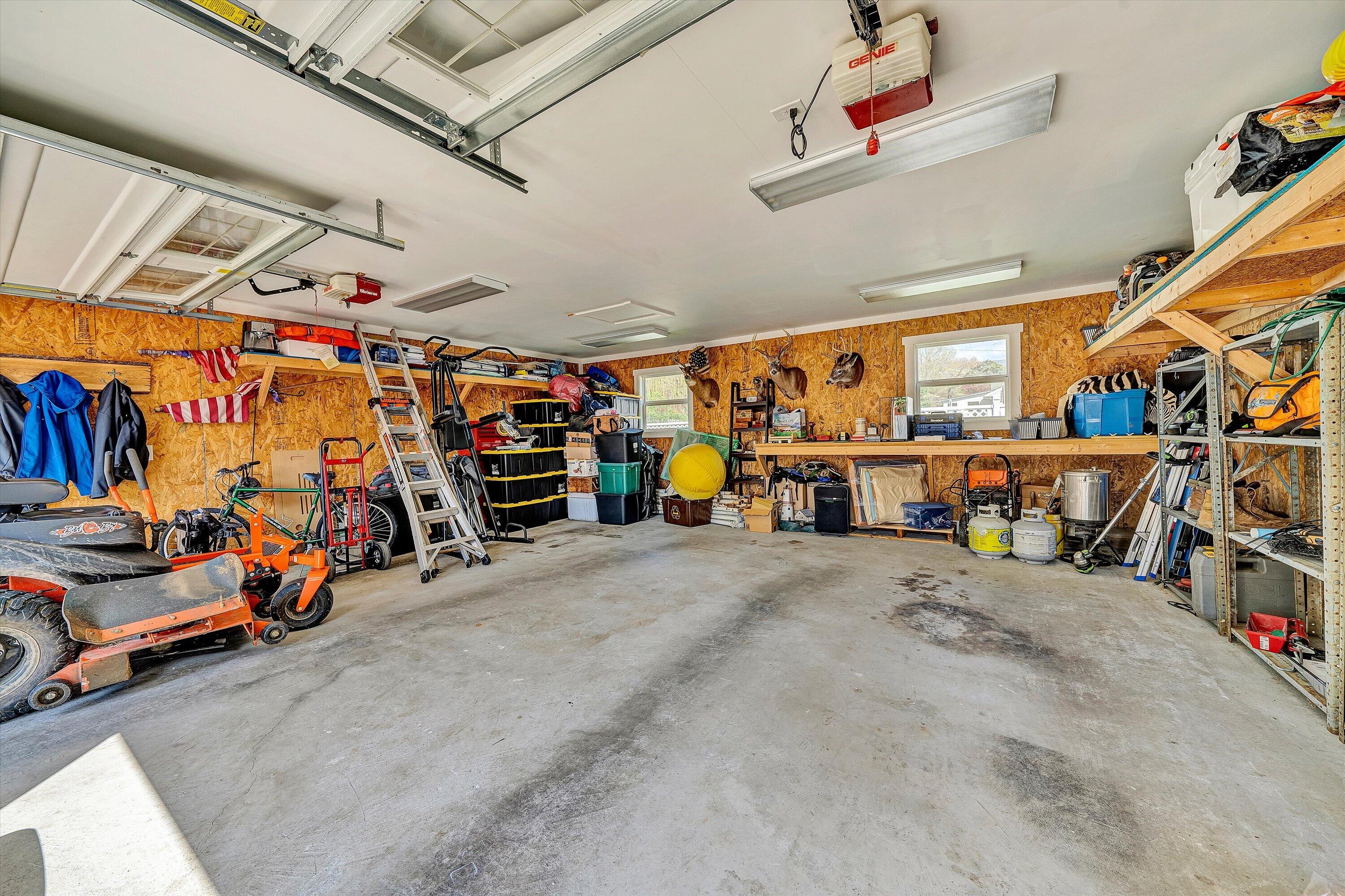 429 Highfield RD