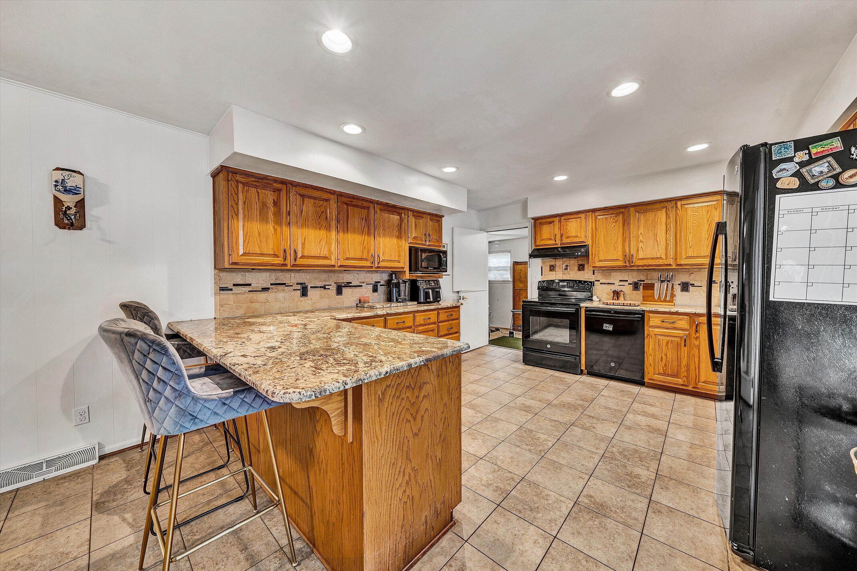 429 Highfield RD