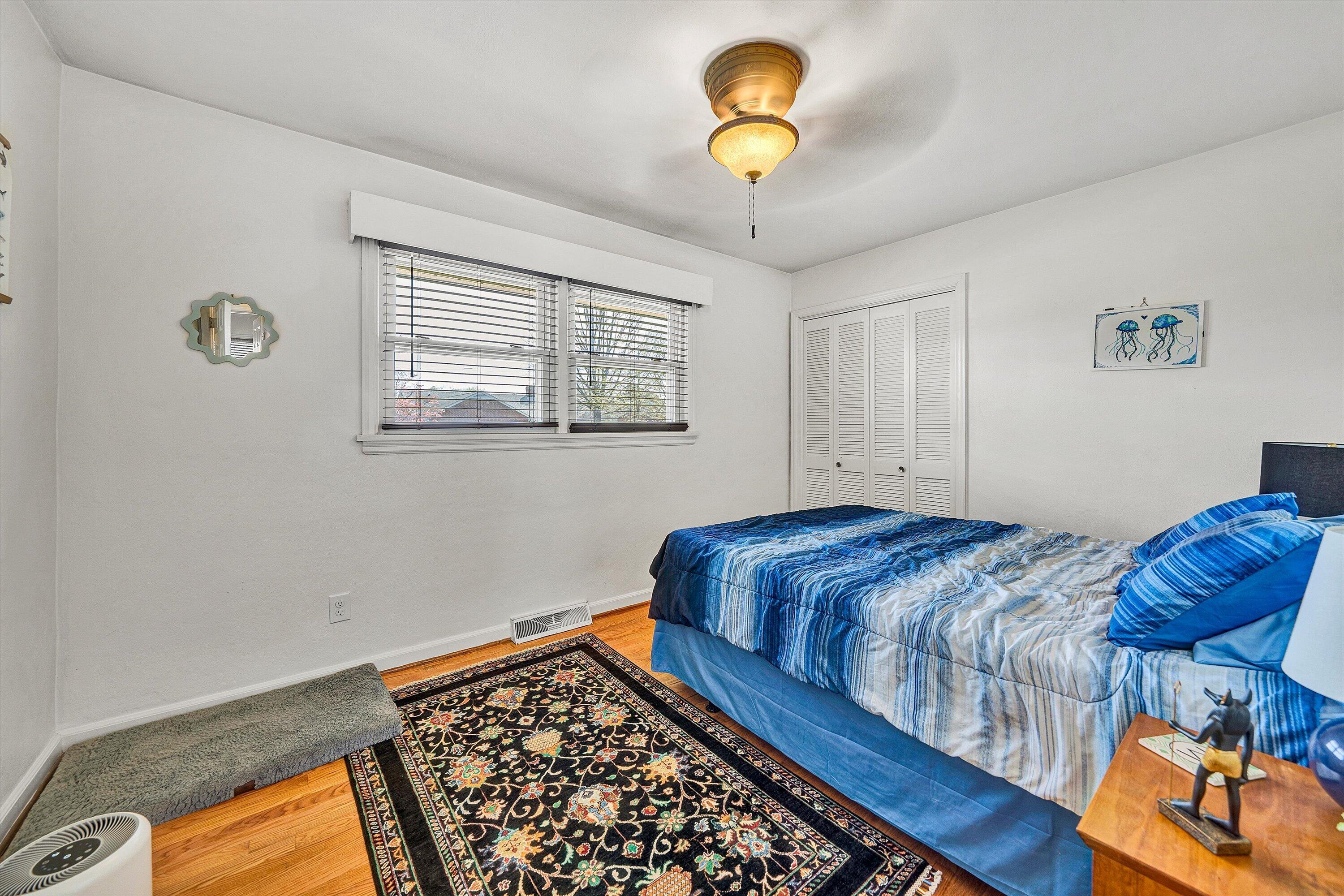 429 Highfield RD