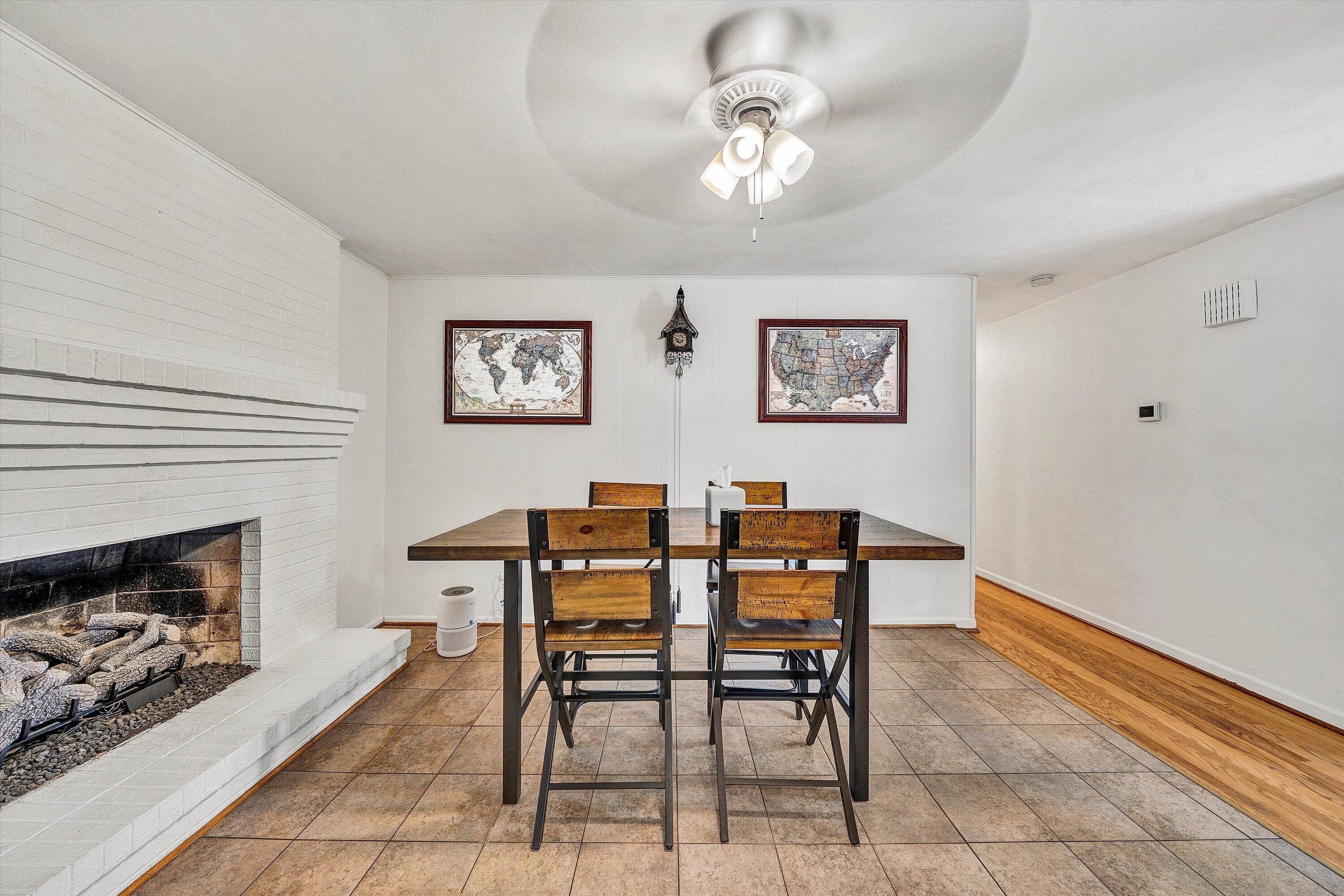 429 Highfield RD