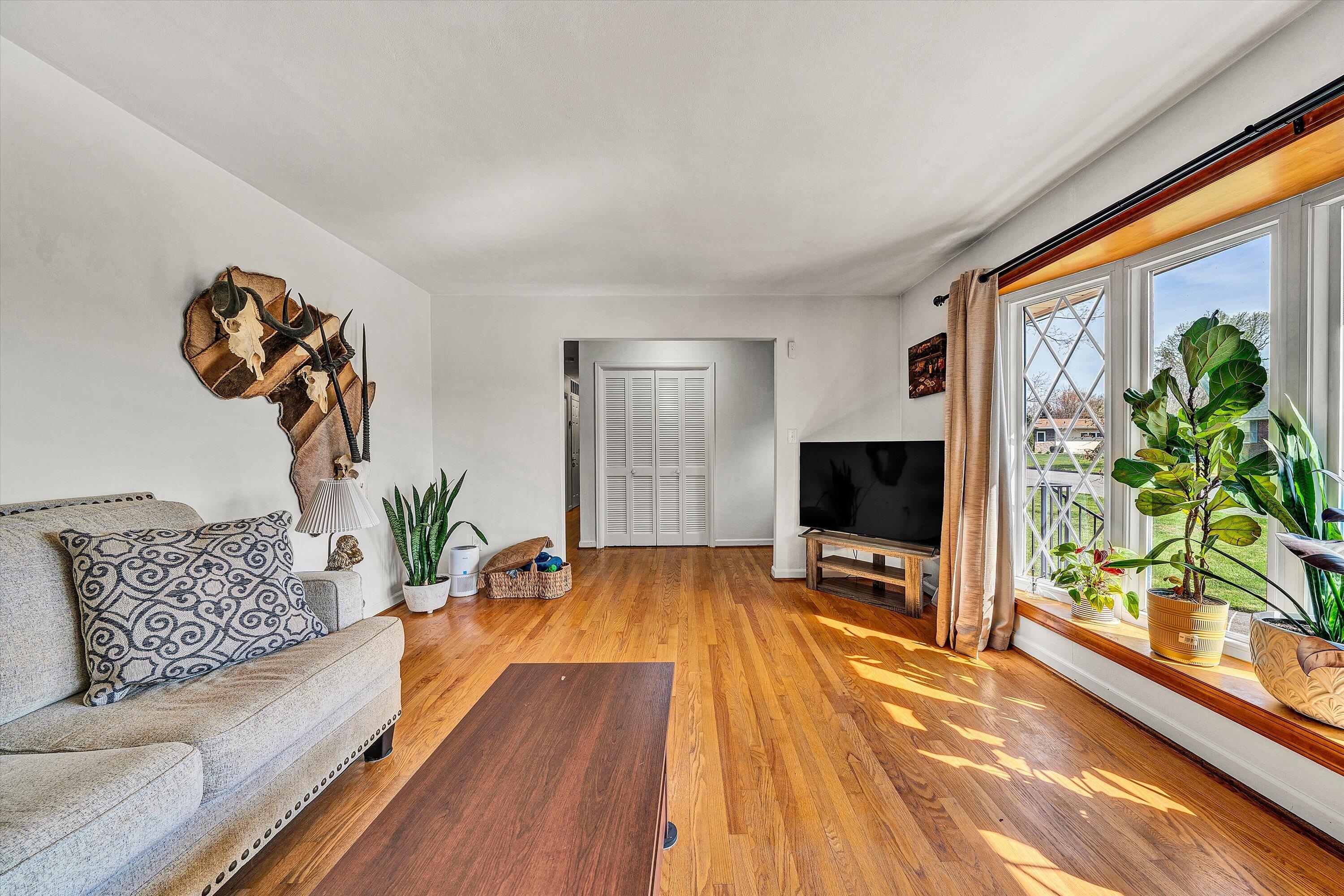 429 Highfield RD