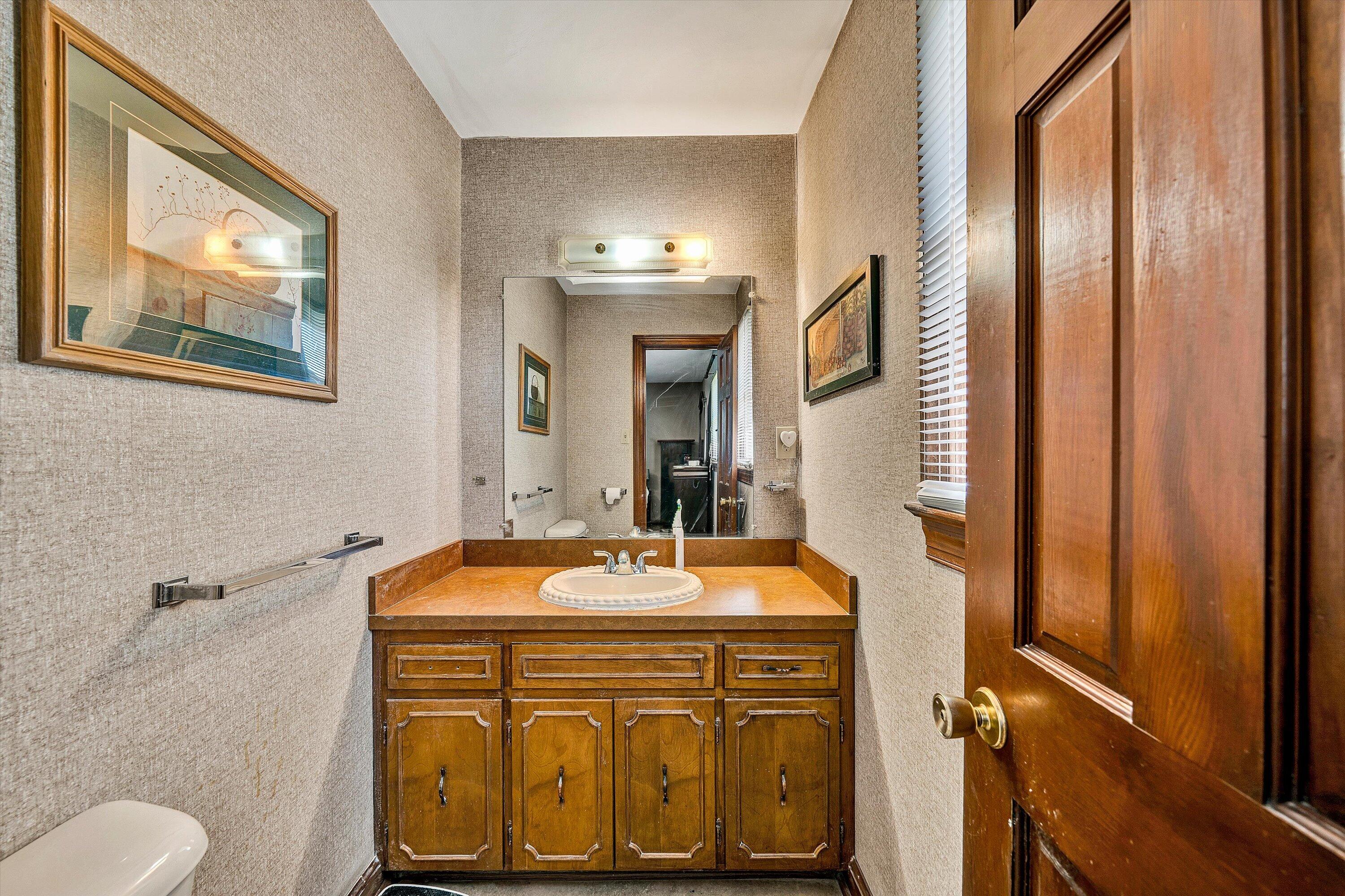 262 Mountain View RD