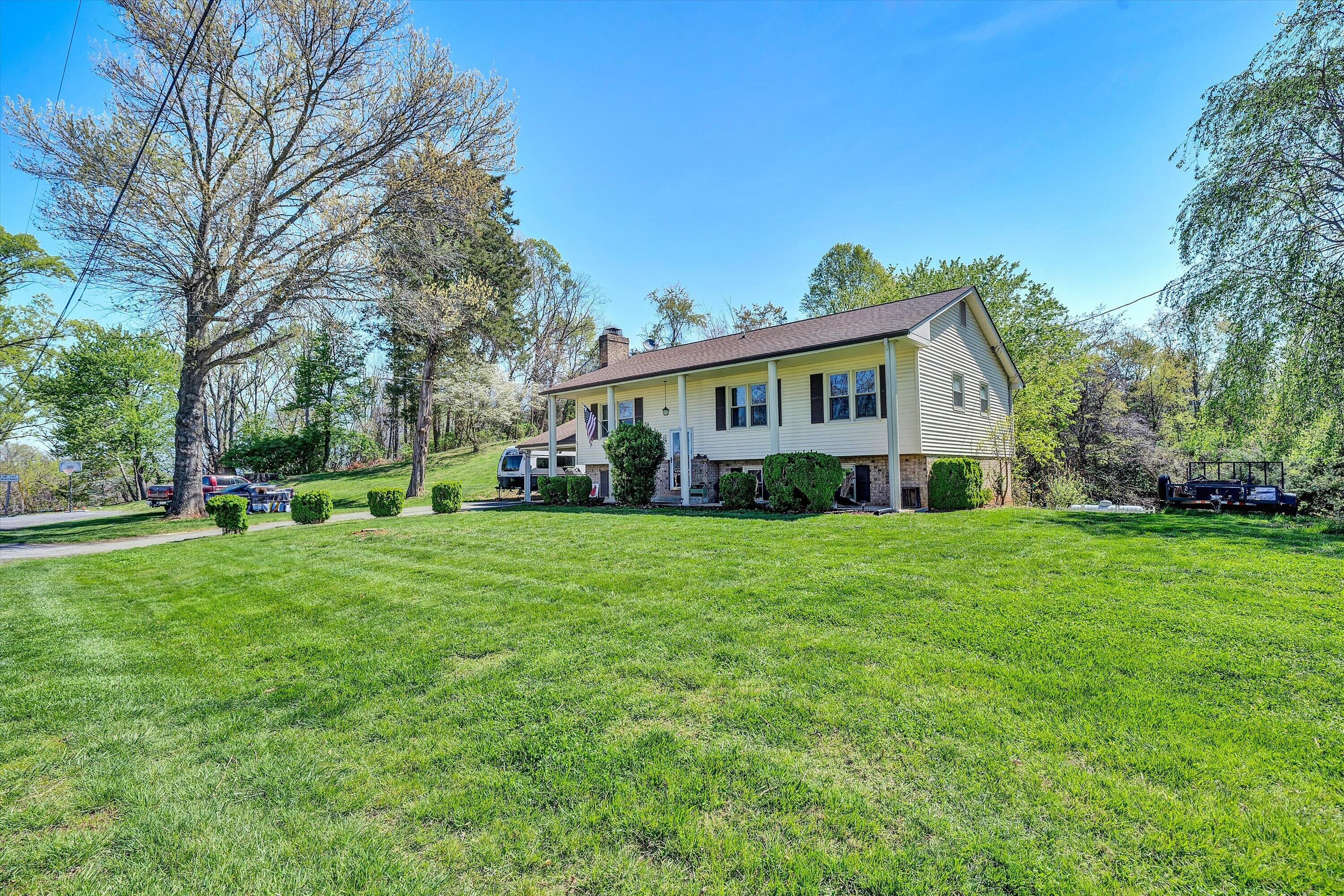 262 Mountain View RD