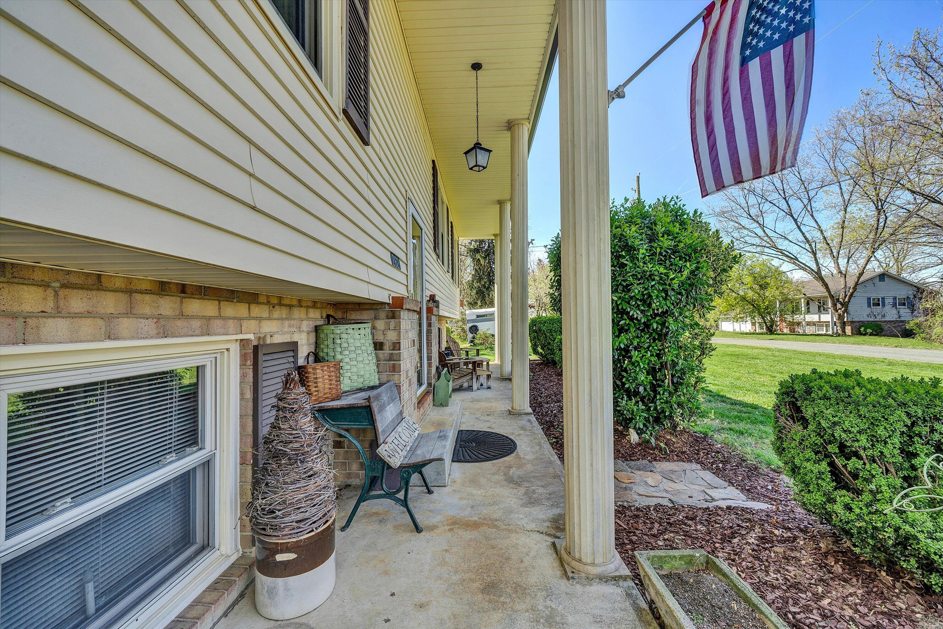 262 Mountain View RD
