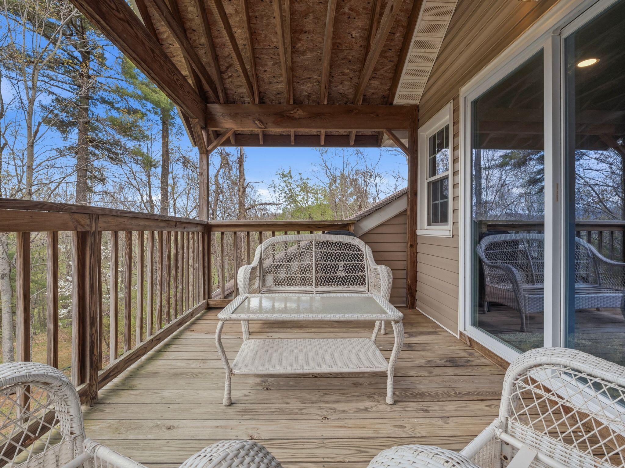 10071 Fortune Ridge RD