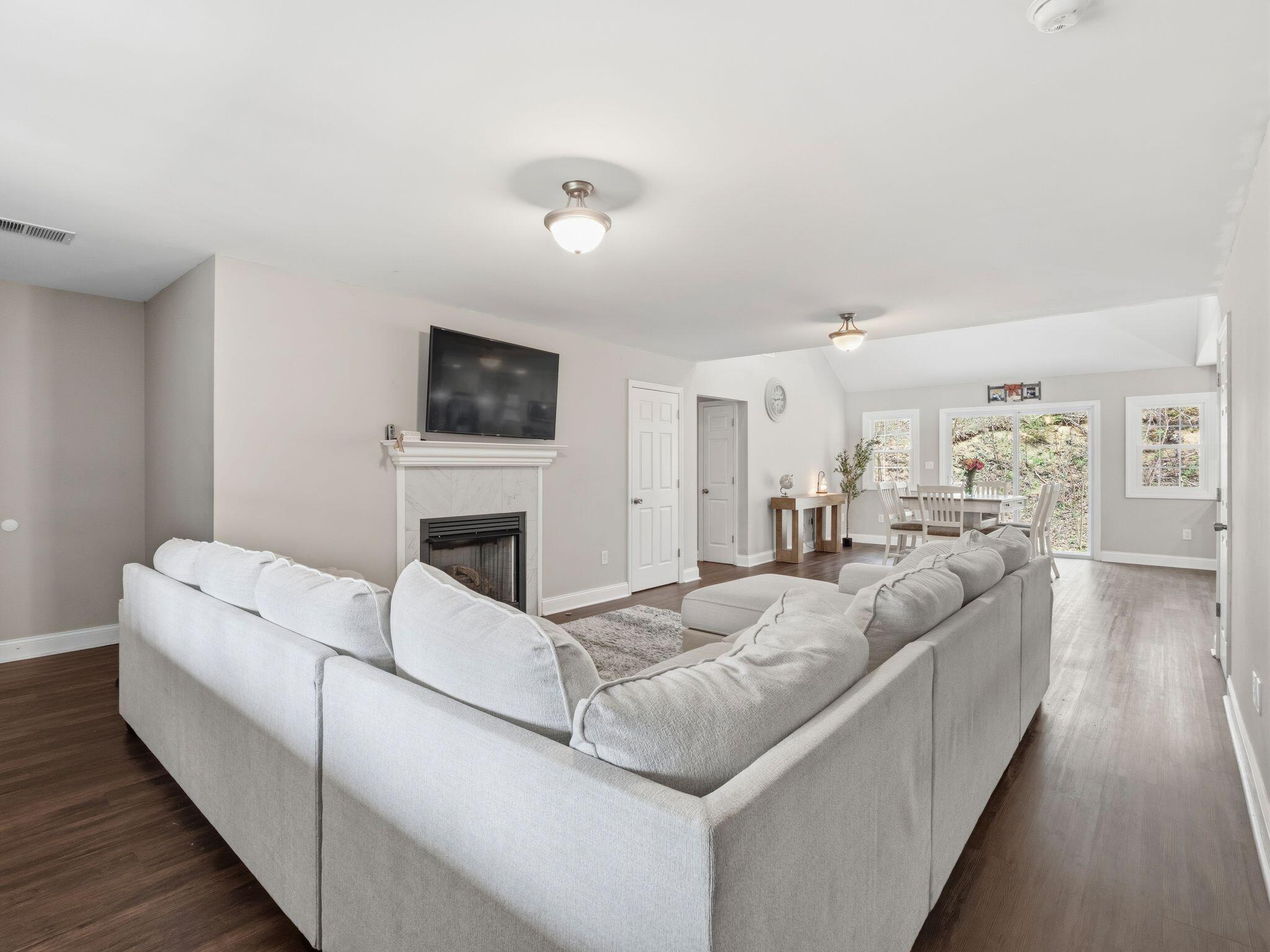 10071 Fortune Ridge RD