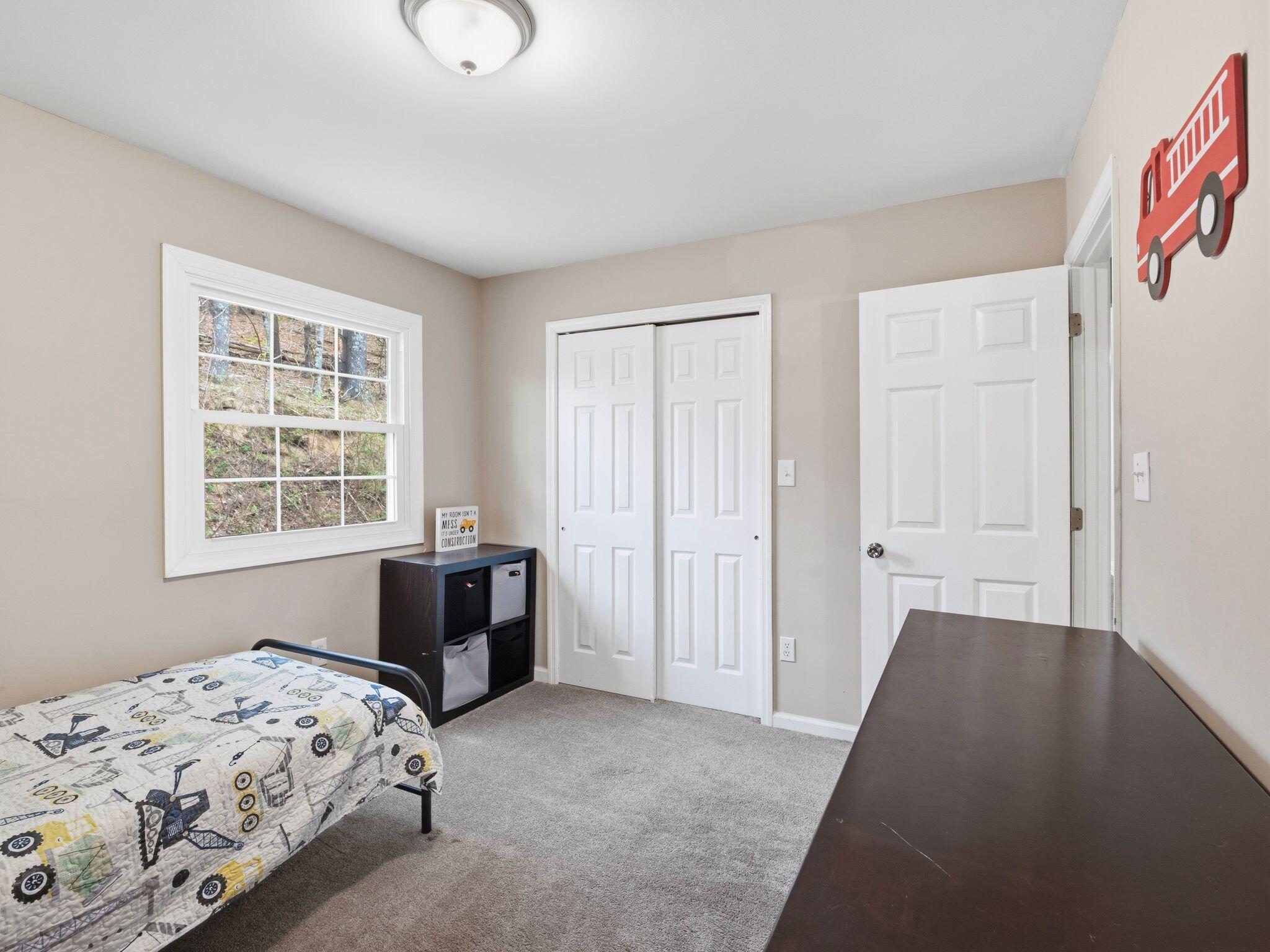 10071 Fortune Ridge RD
