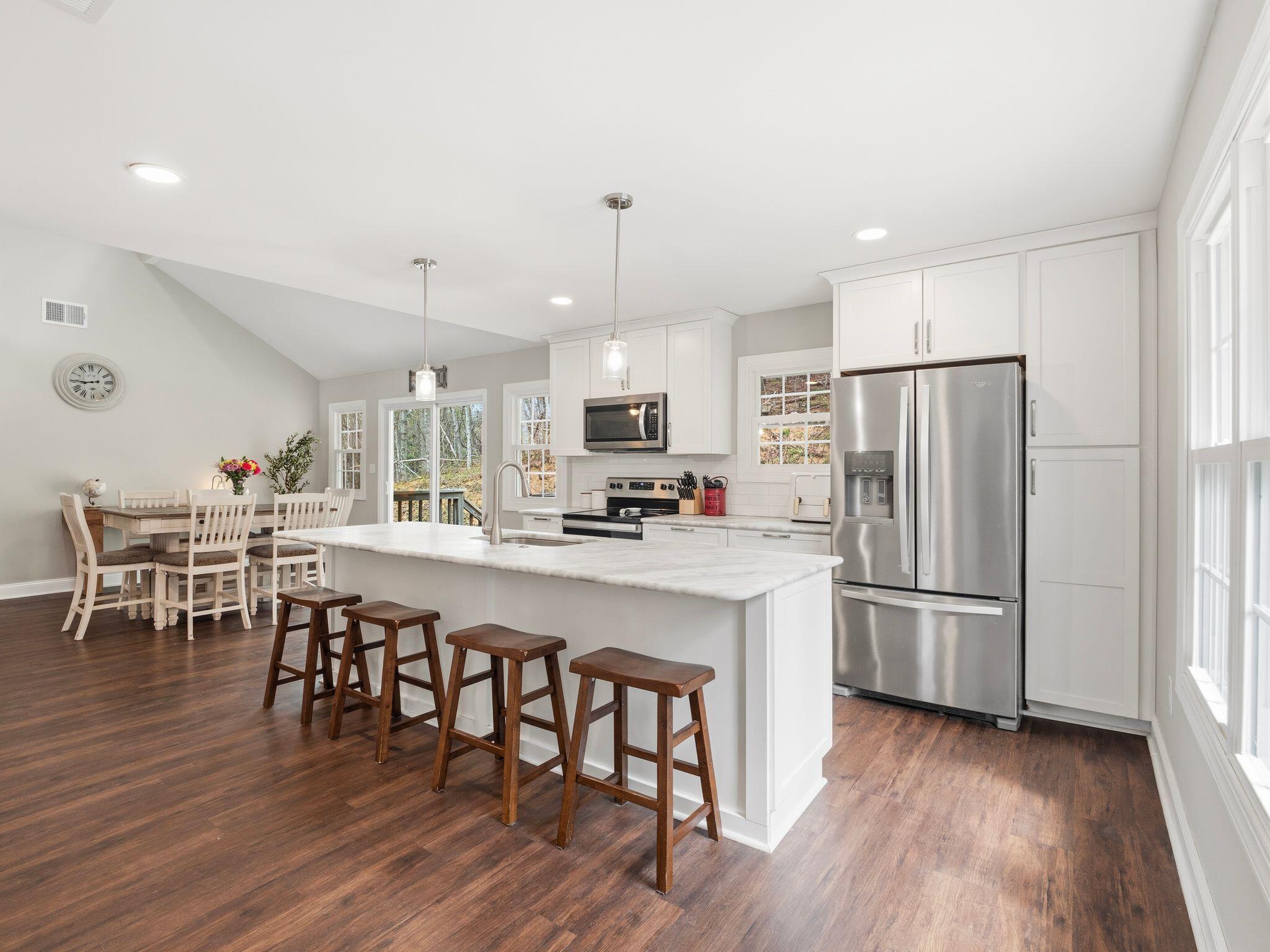 10071 Fortune Ridge RD