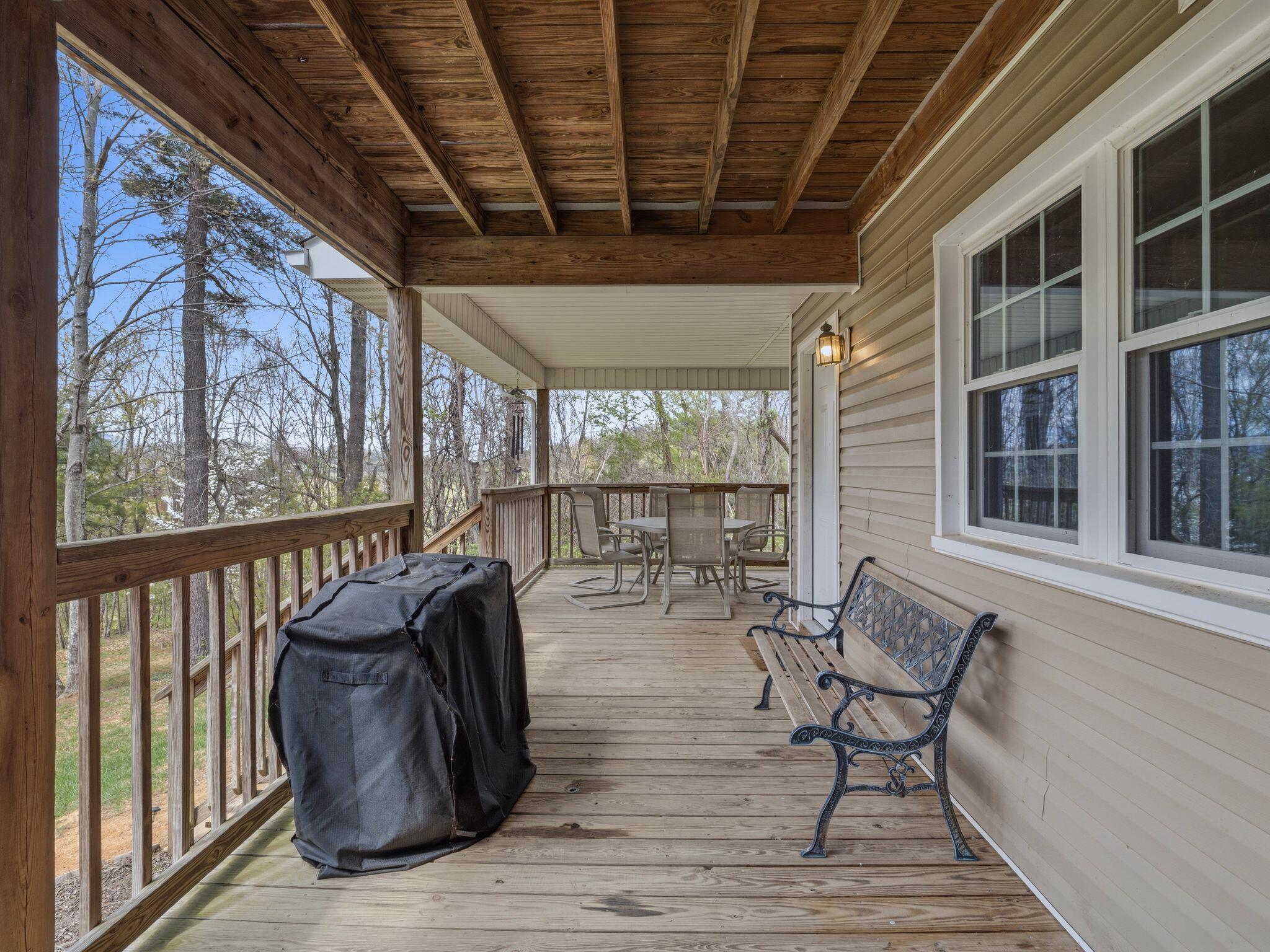 10071 Fortune Ridge RD