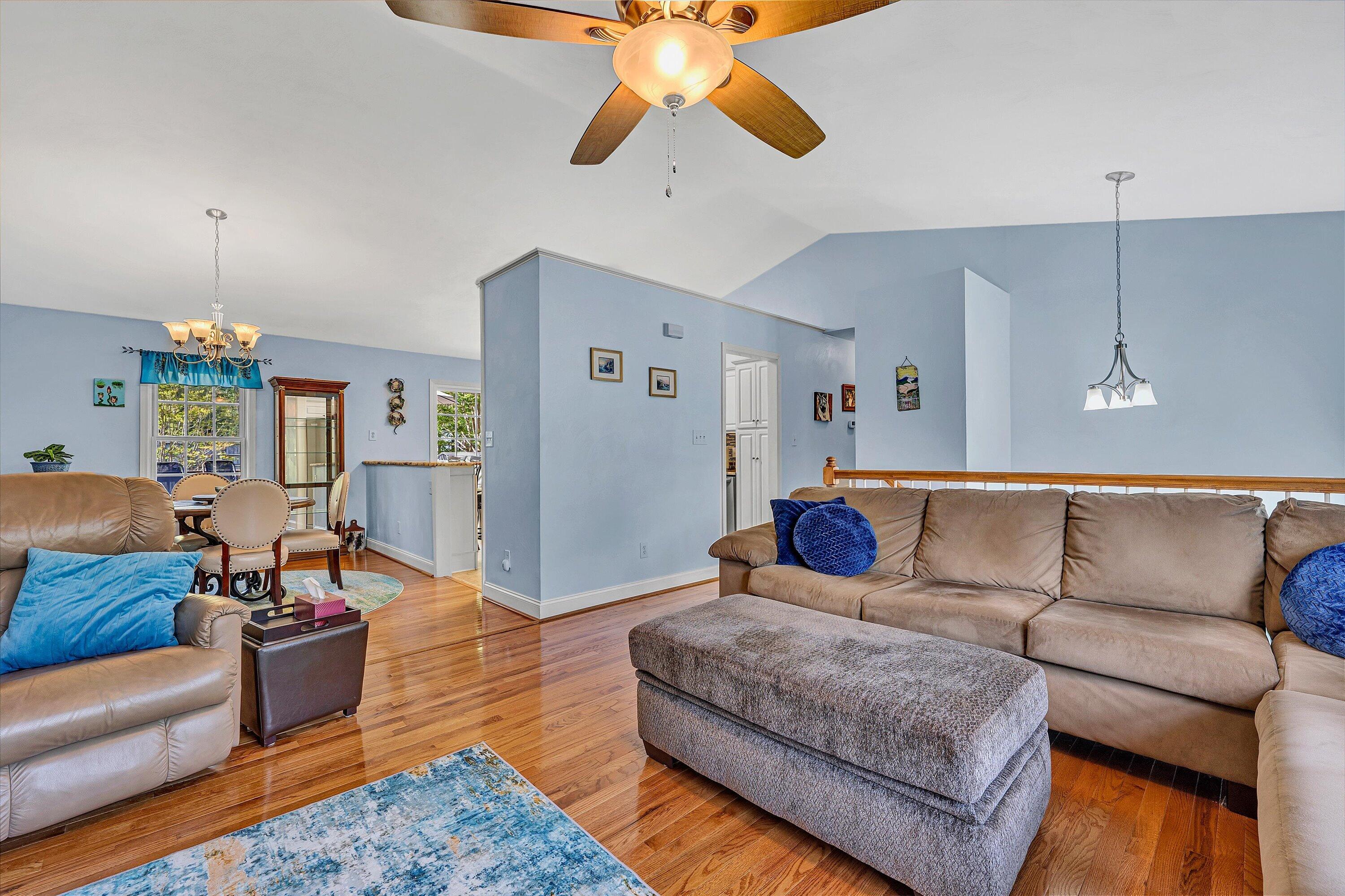 5868 Buckland Mill RD