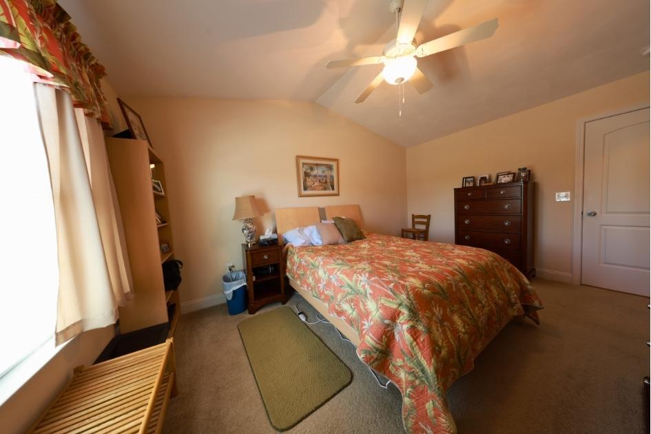 6729 Village Green DR