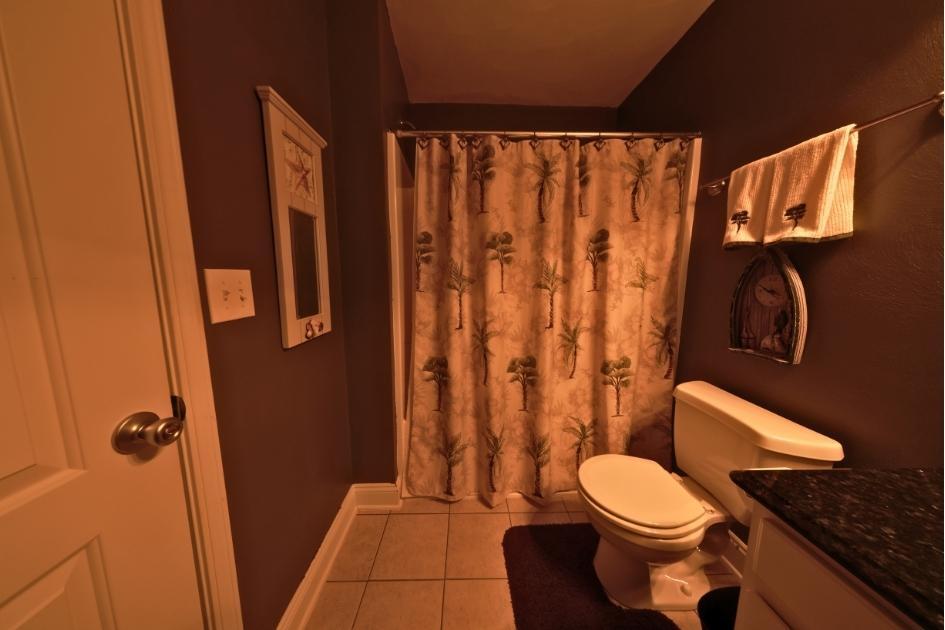 6729 Village Green DR