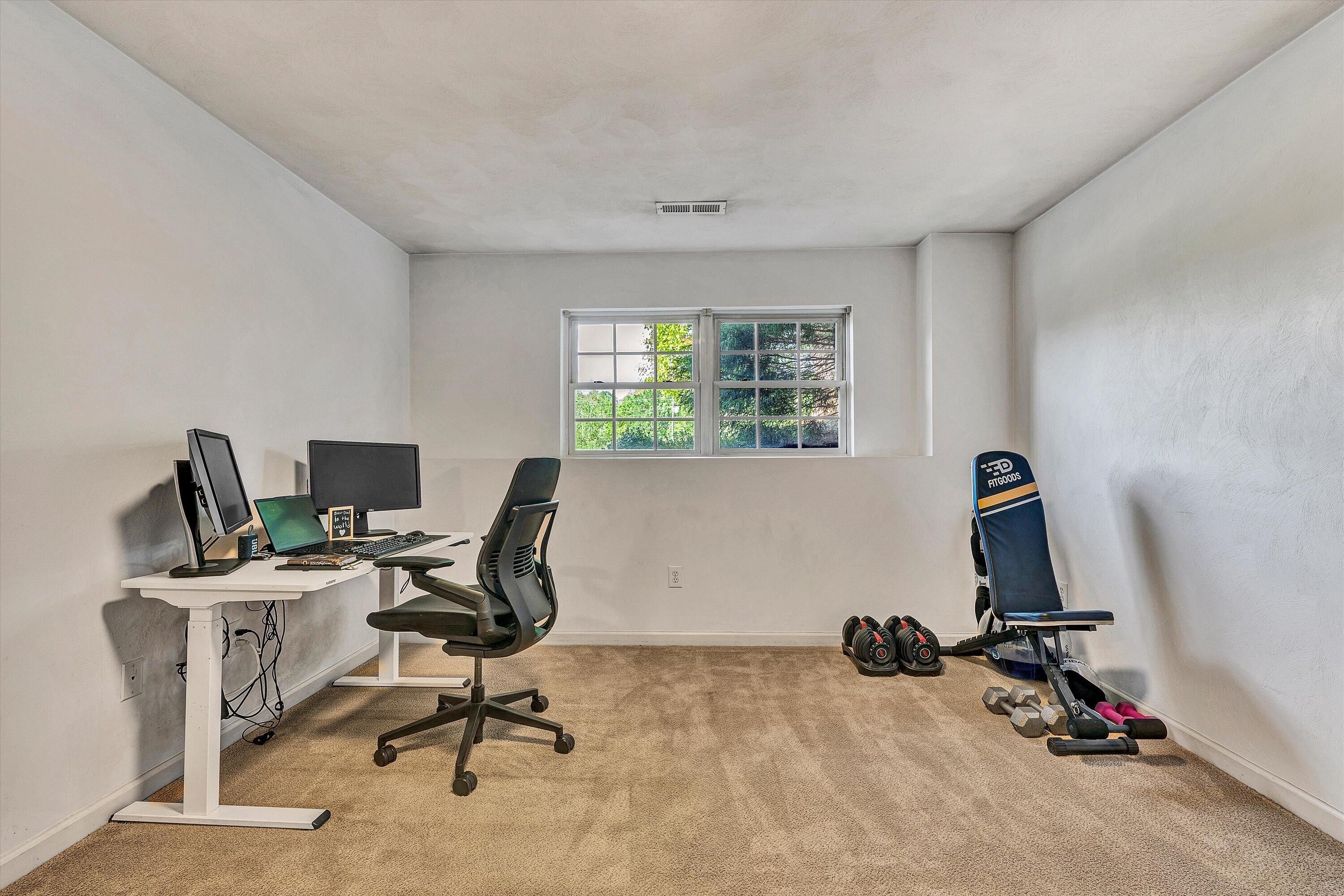 1392 Virginia Woods DR
