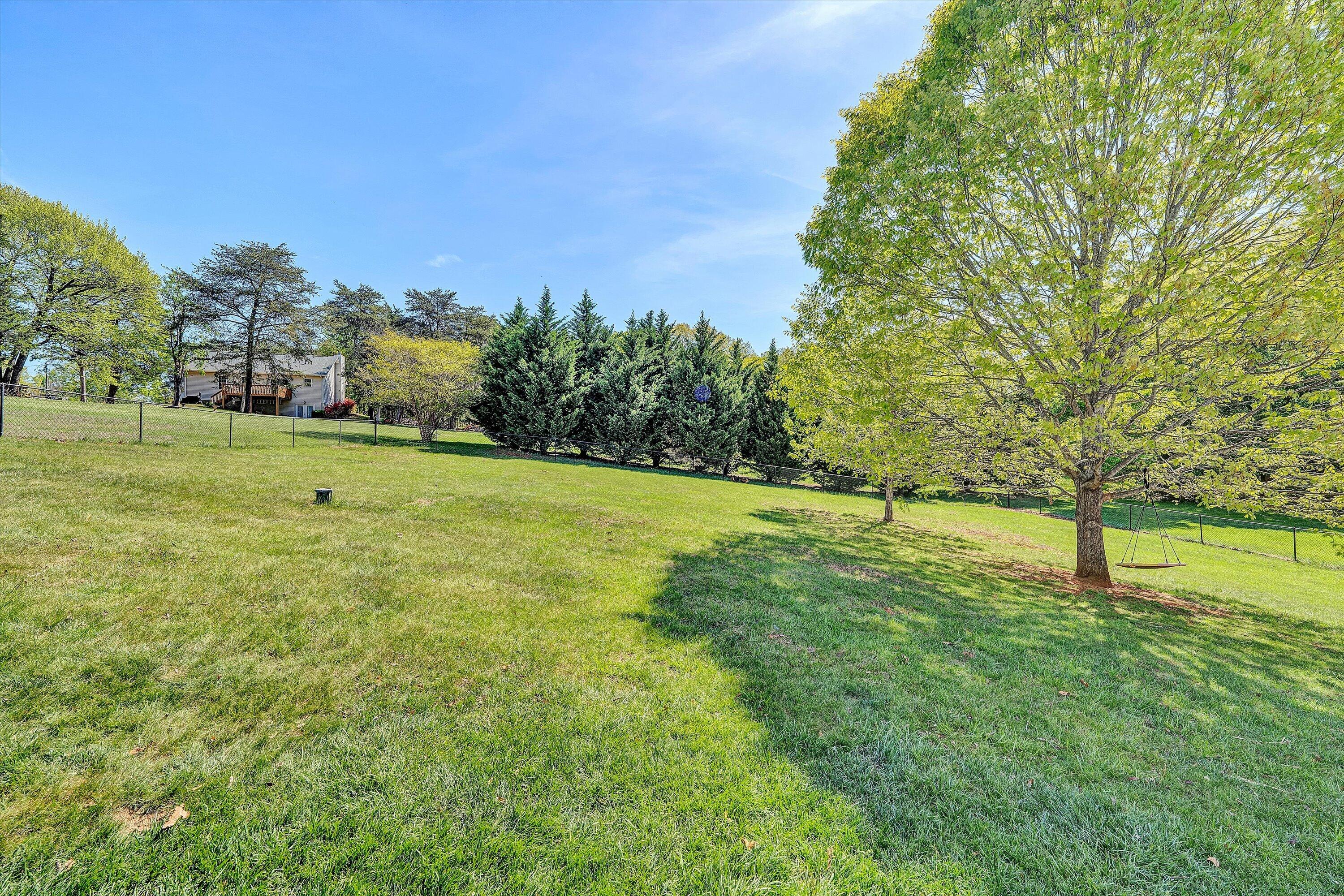 1392 Virginia Woods DR