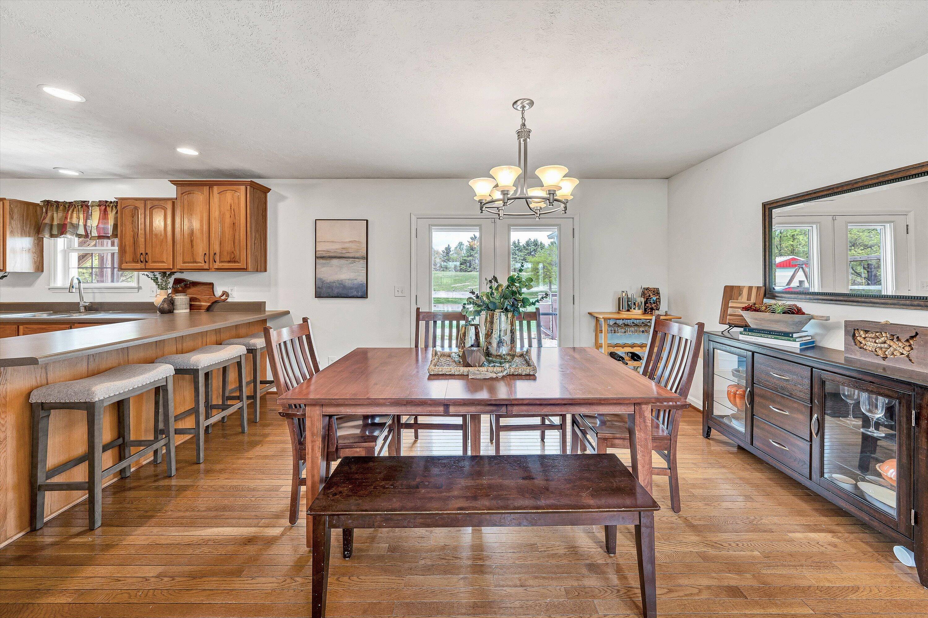 1757 Daniels Run RD NE