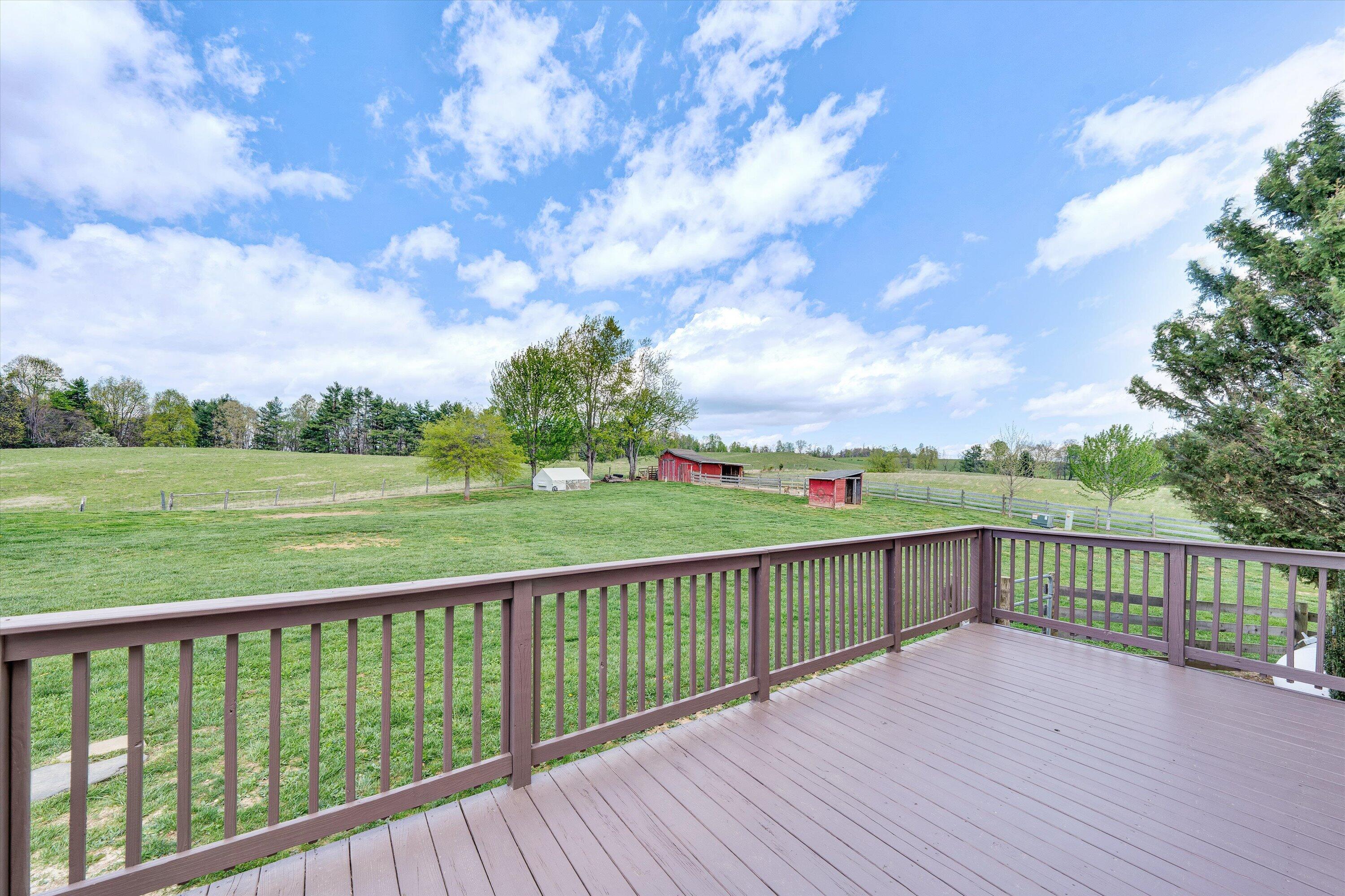 1757 Daniels Run RD NE