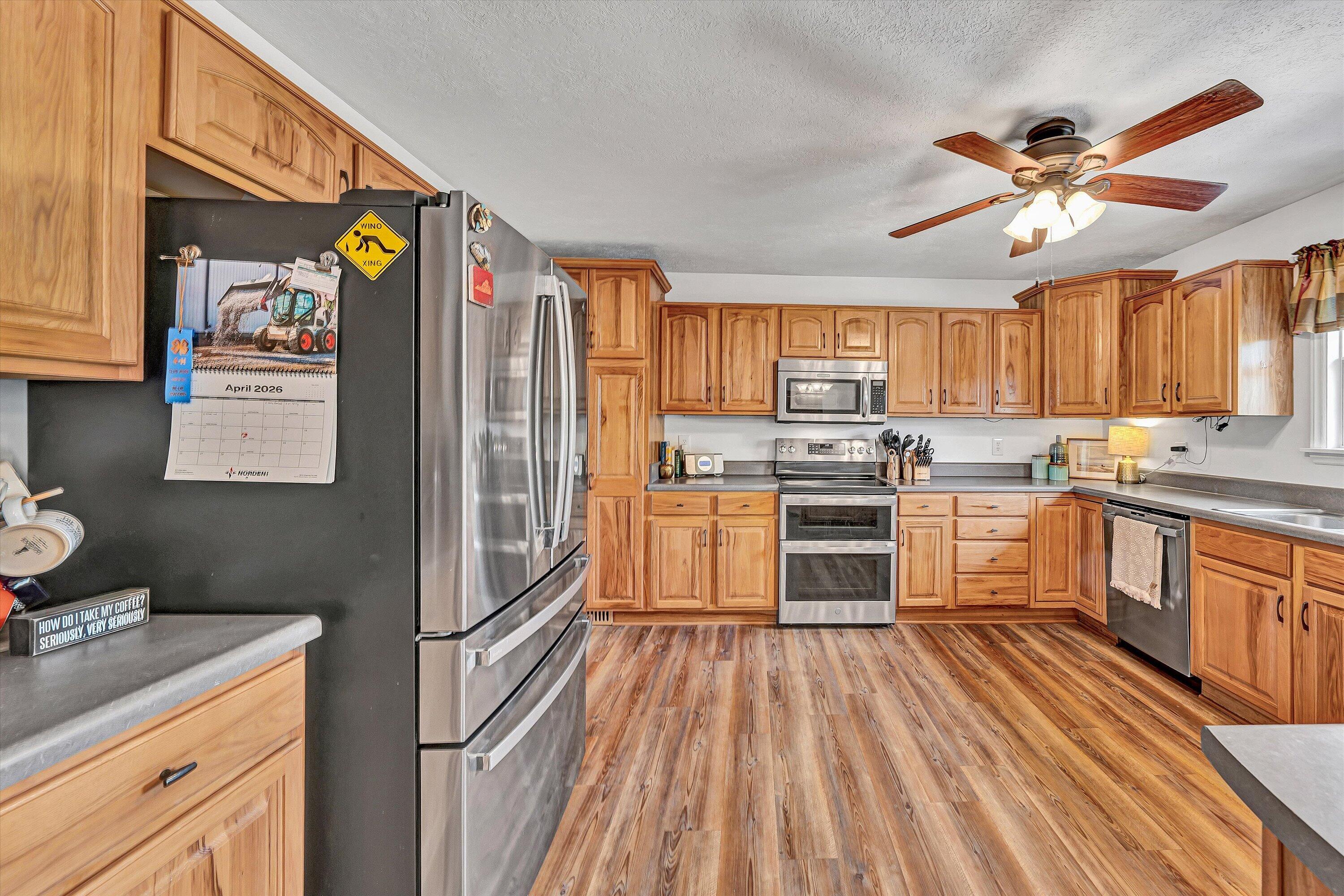 1757 Daniels Run RD NE