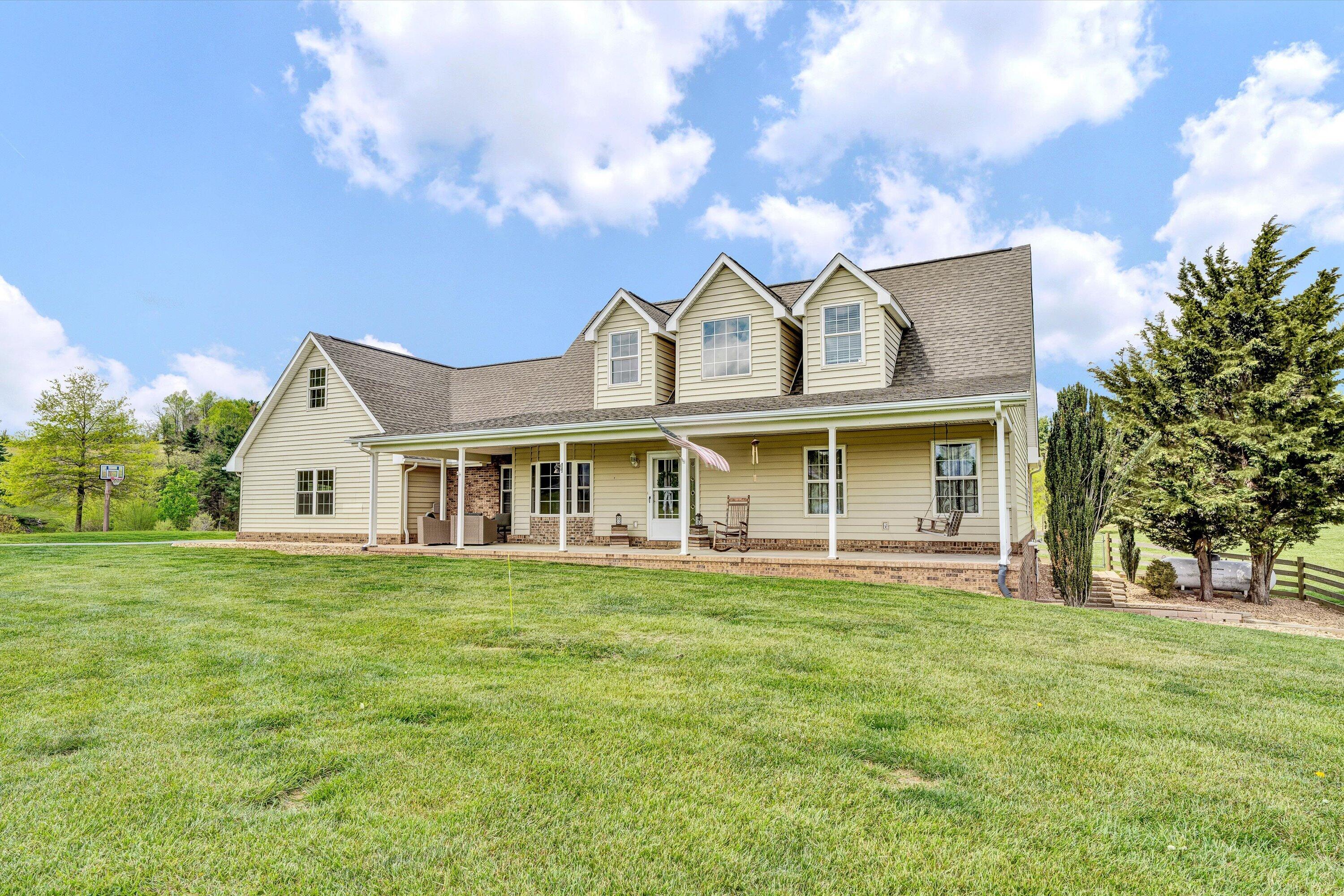 1757 Daniels Run RD NE