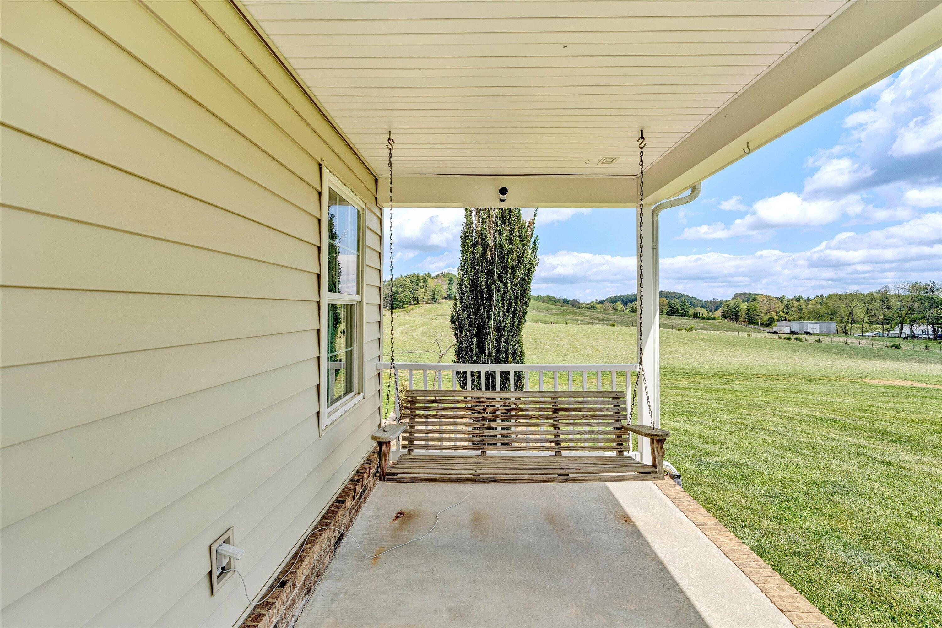 1757 Daniels Run RD NE