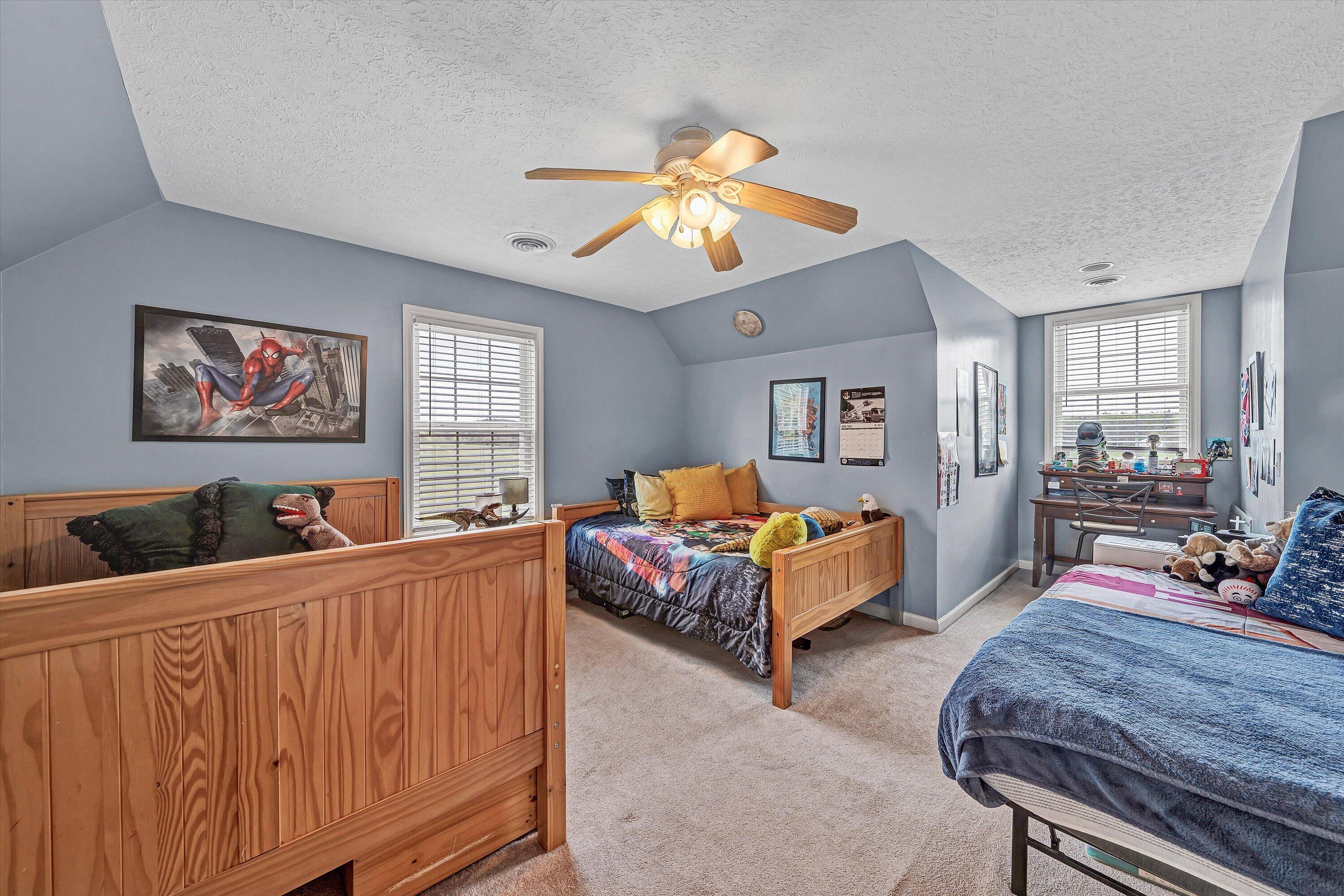 1757 Daniels Run RD NE