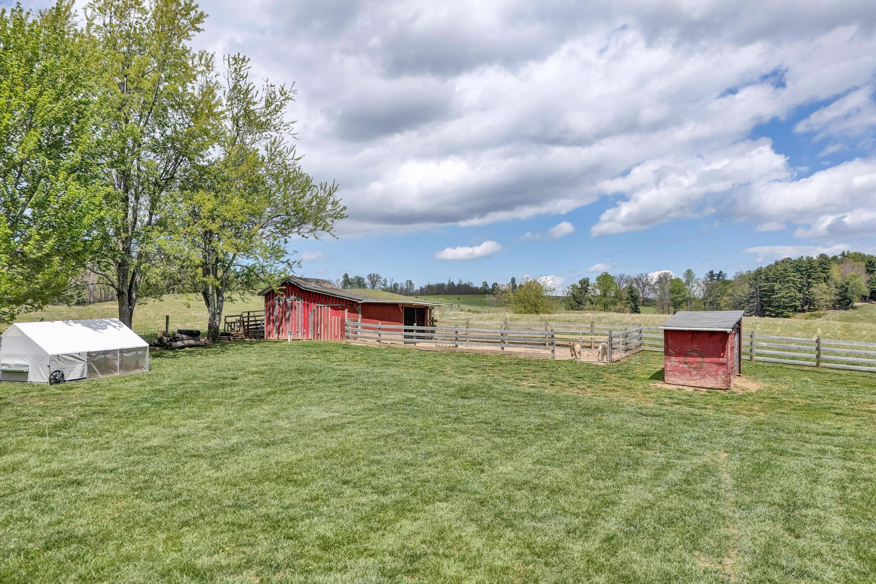 1757 Daniels Run RD NE