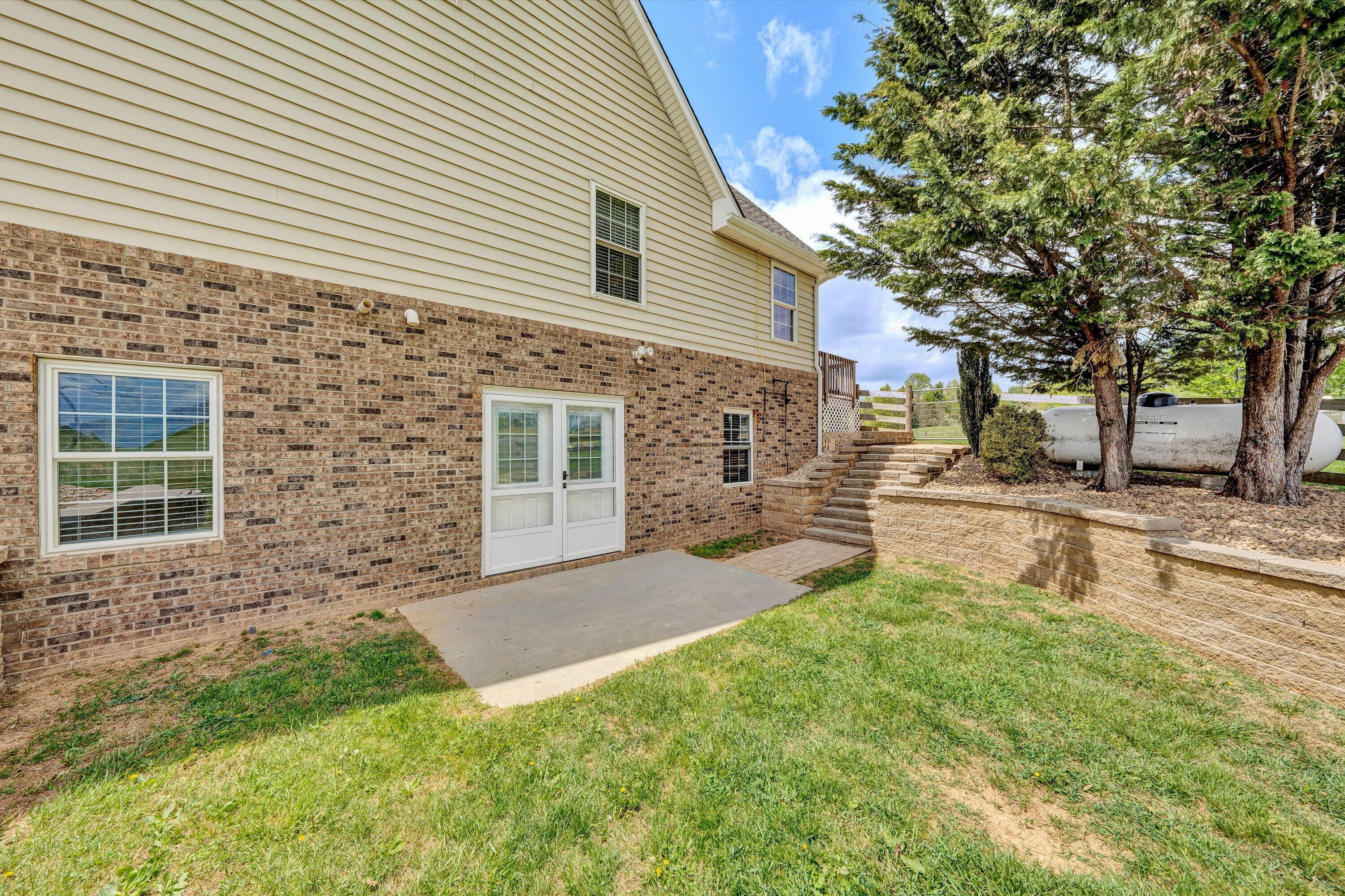 1757 Daniels Run RD NE