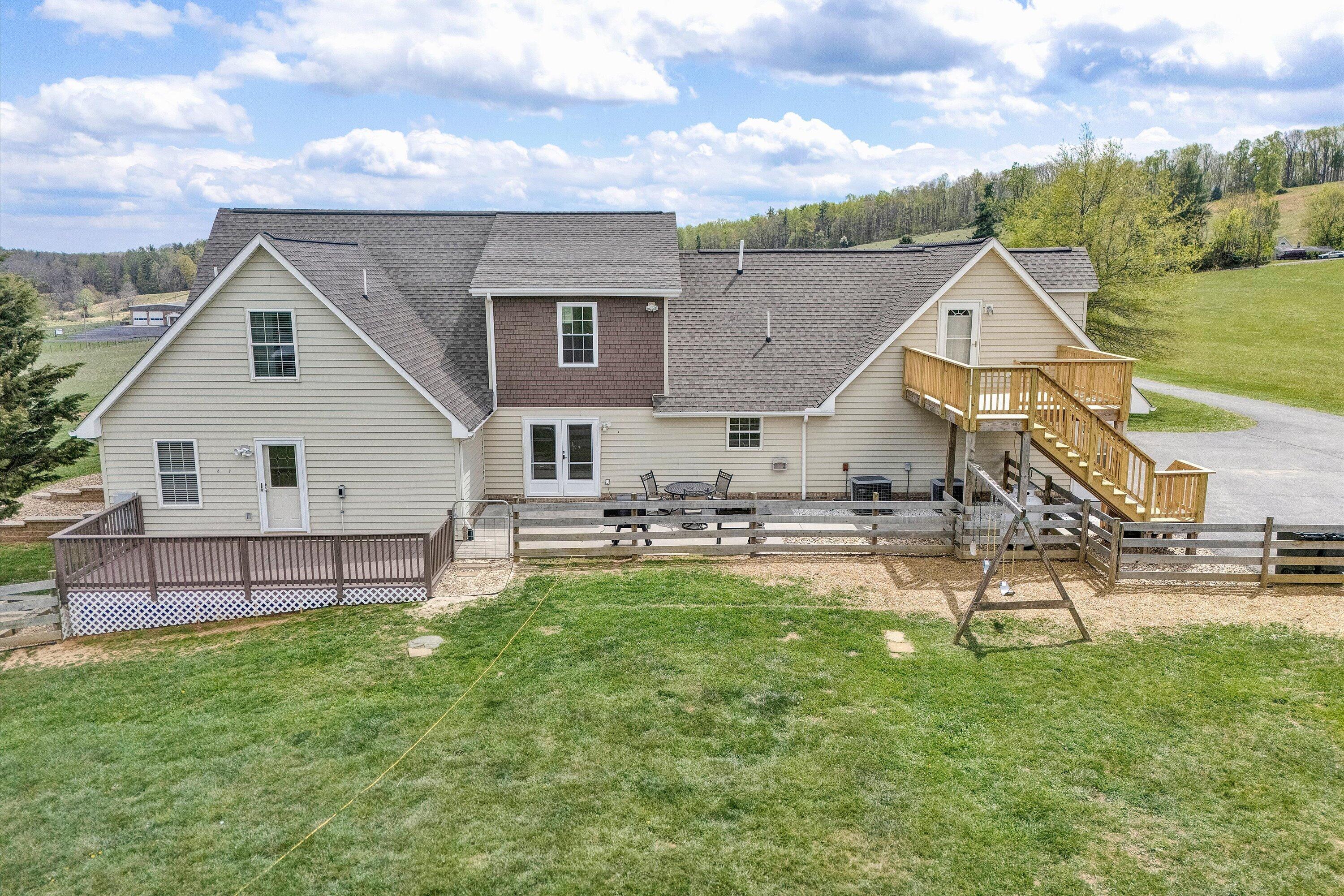 1757 Daniels Run RD NE