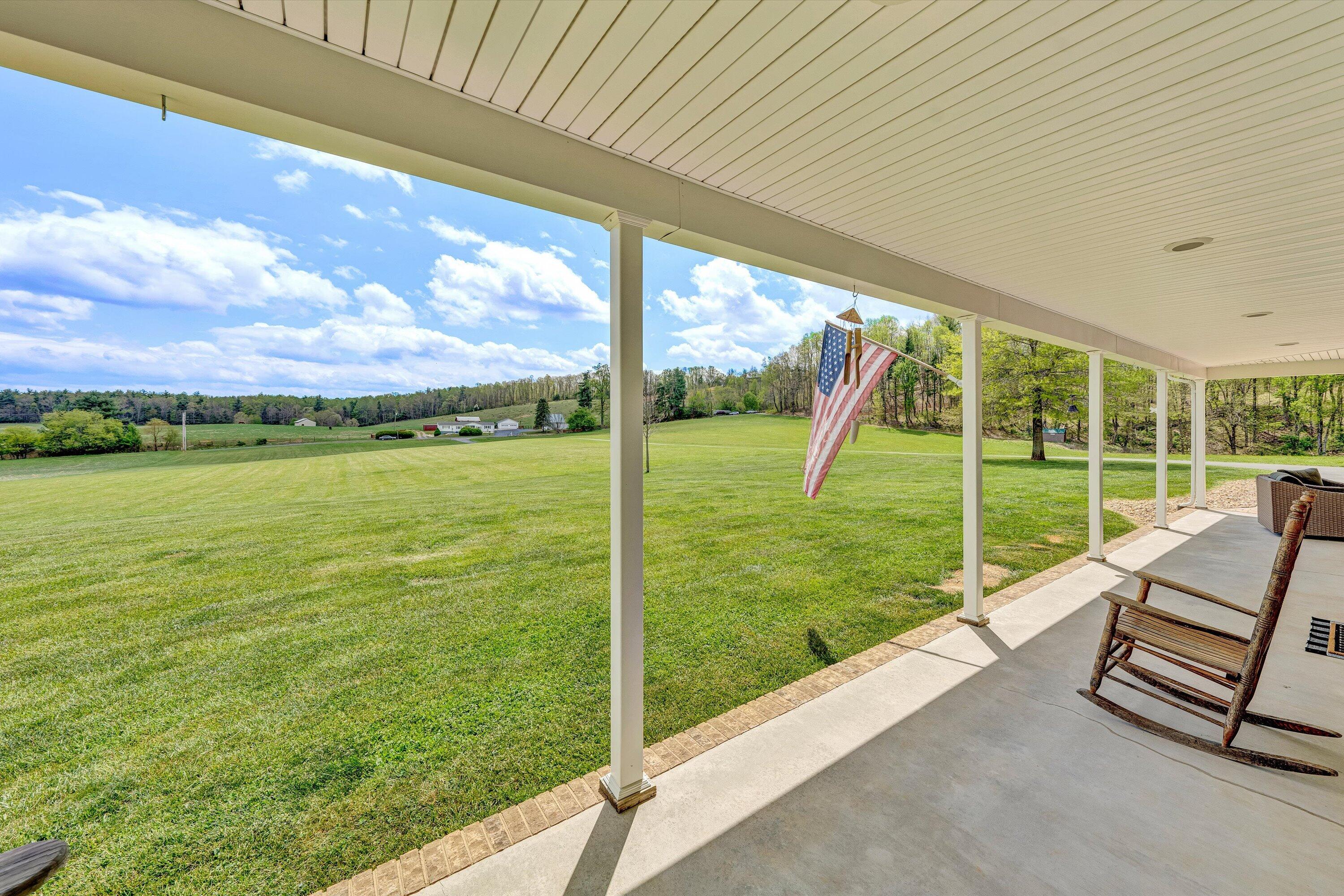 1757 Daniels Run RD NE