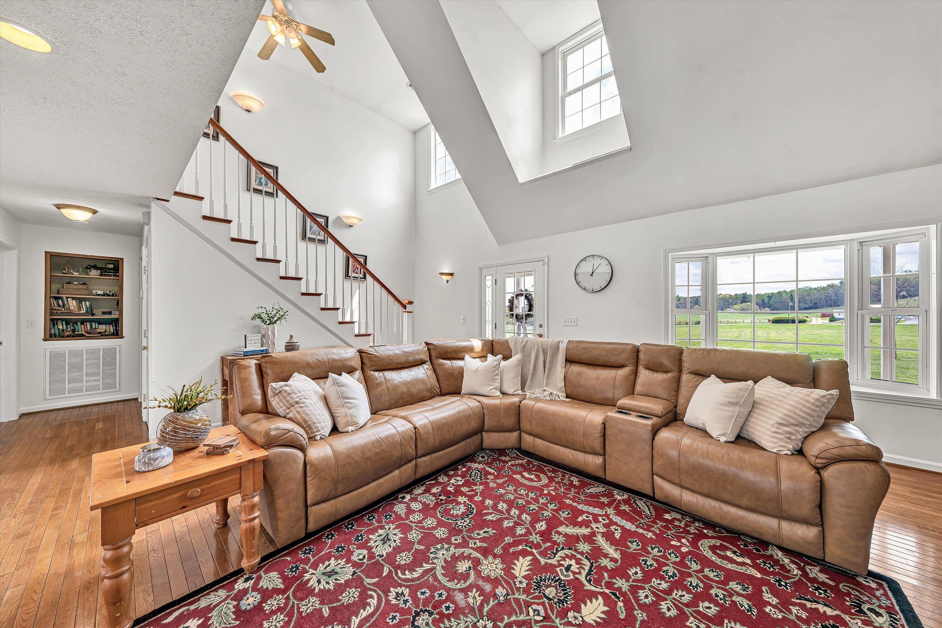 1757 Daniels Run RD NE