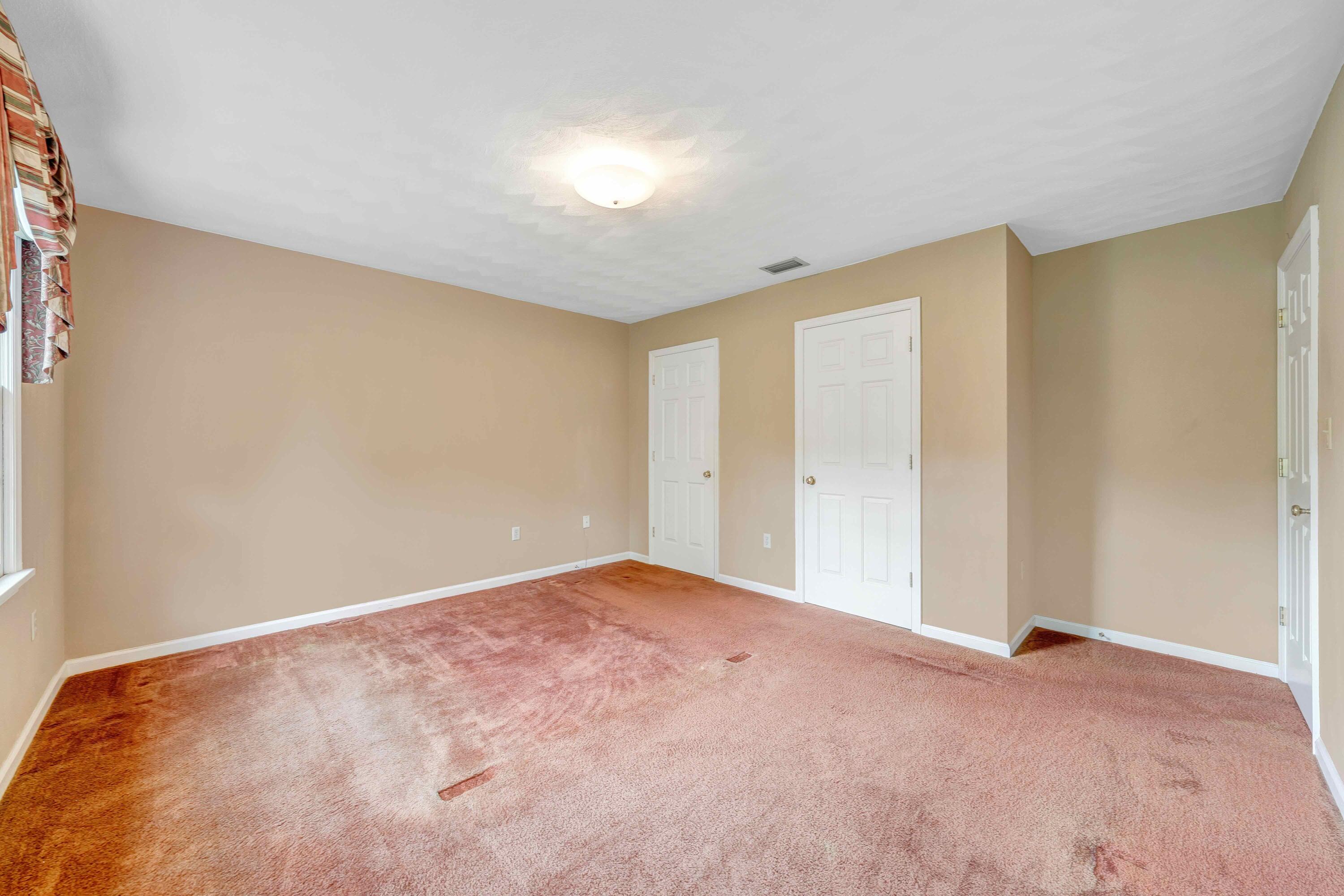 7173 Hollyberry RD SW