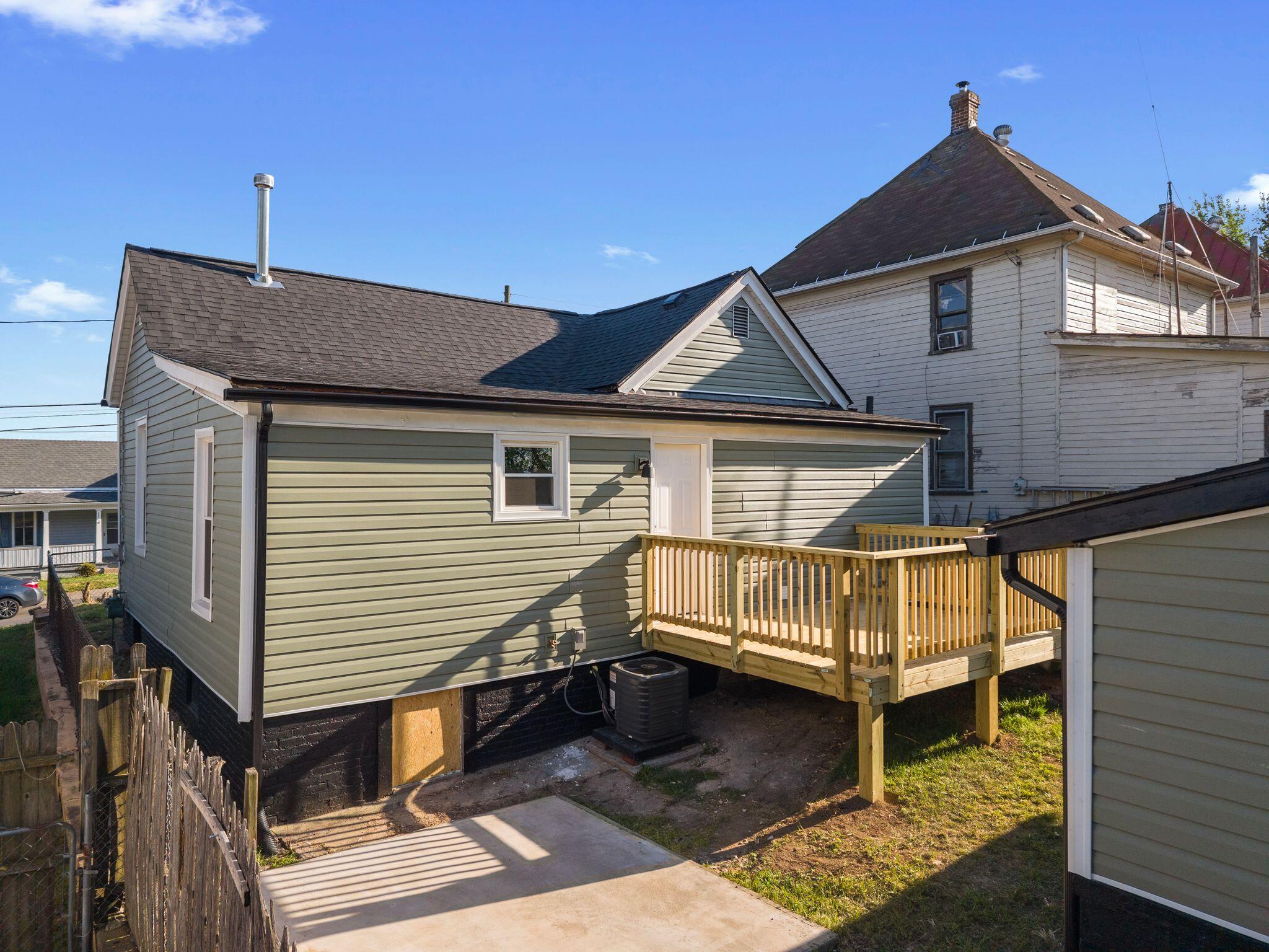1224 Stewart AVE SE