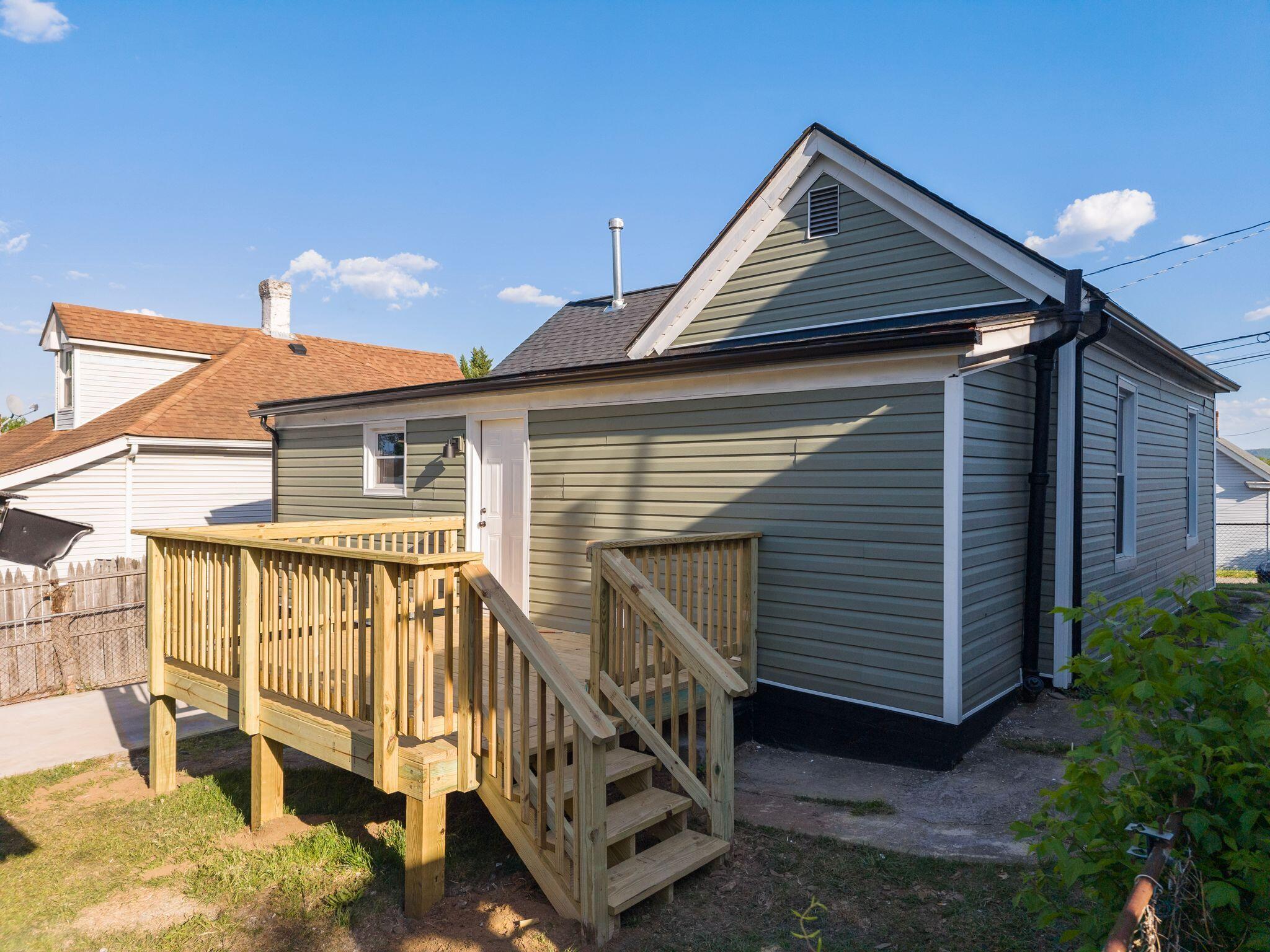 1224 Stewart AVE SE