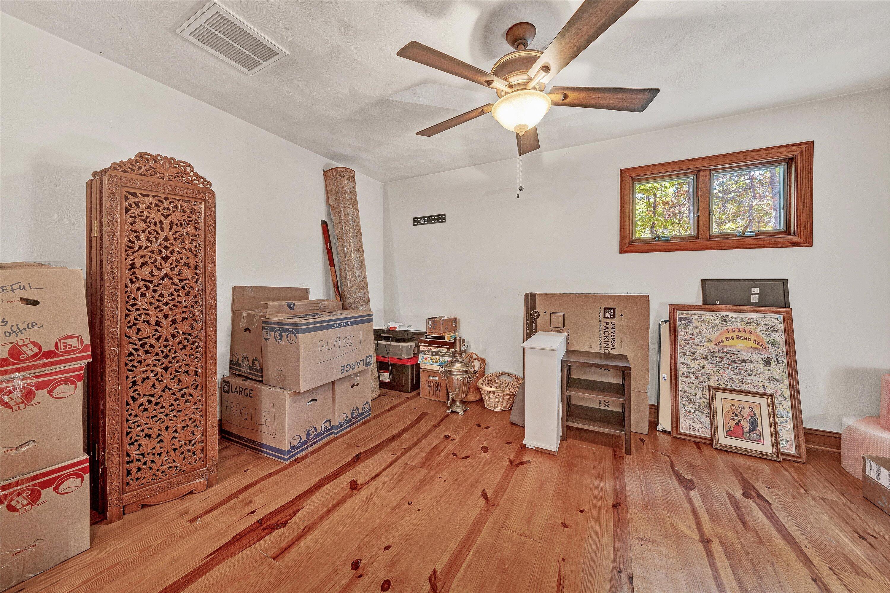 30 Boulder Point DR