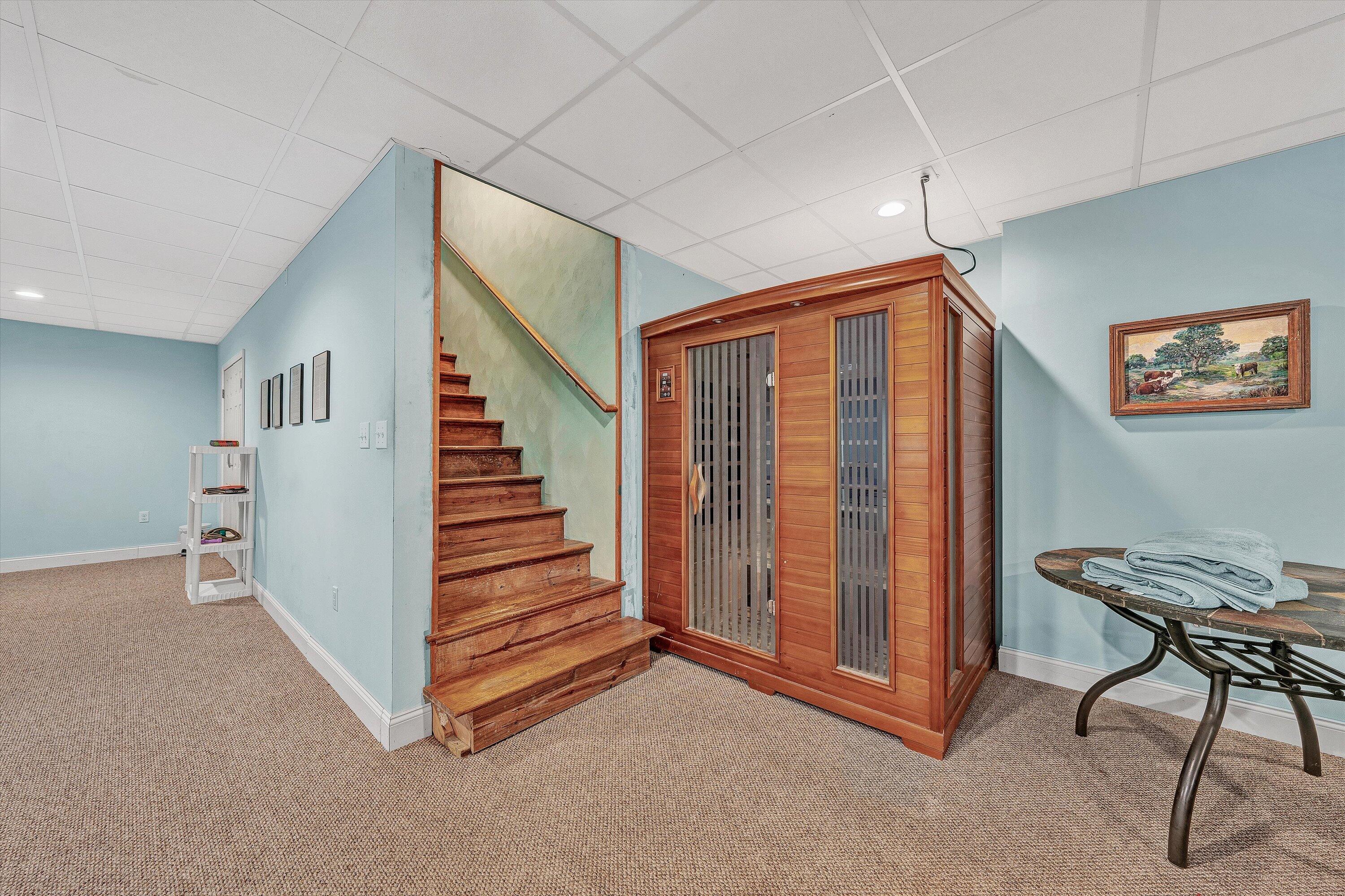 30 Boulder Point DR