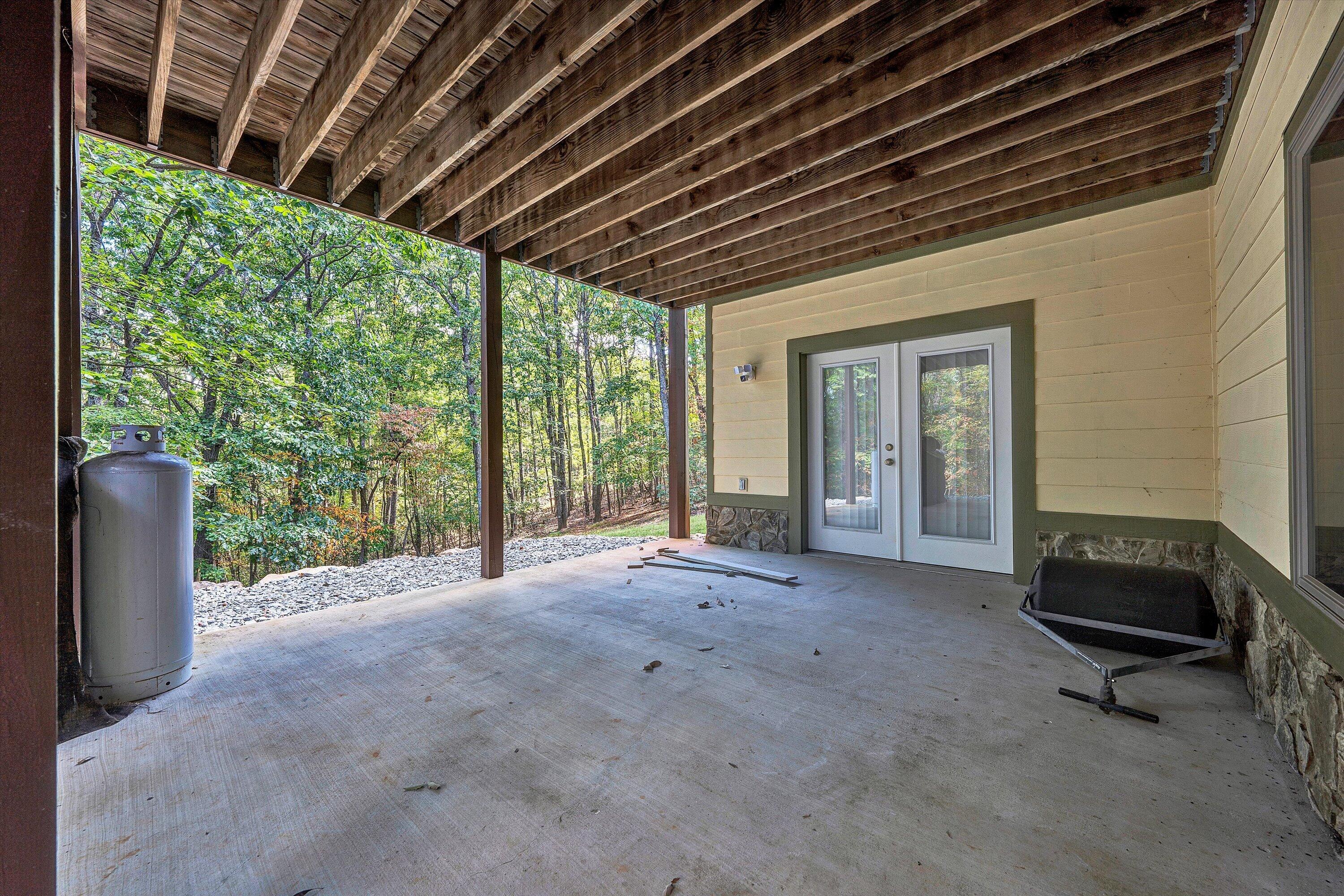 30 Boulder Point DR