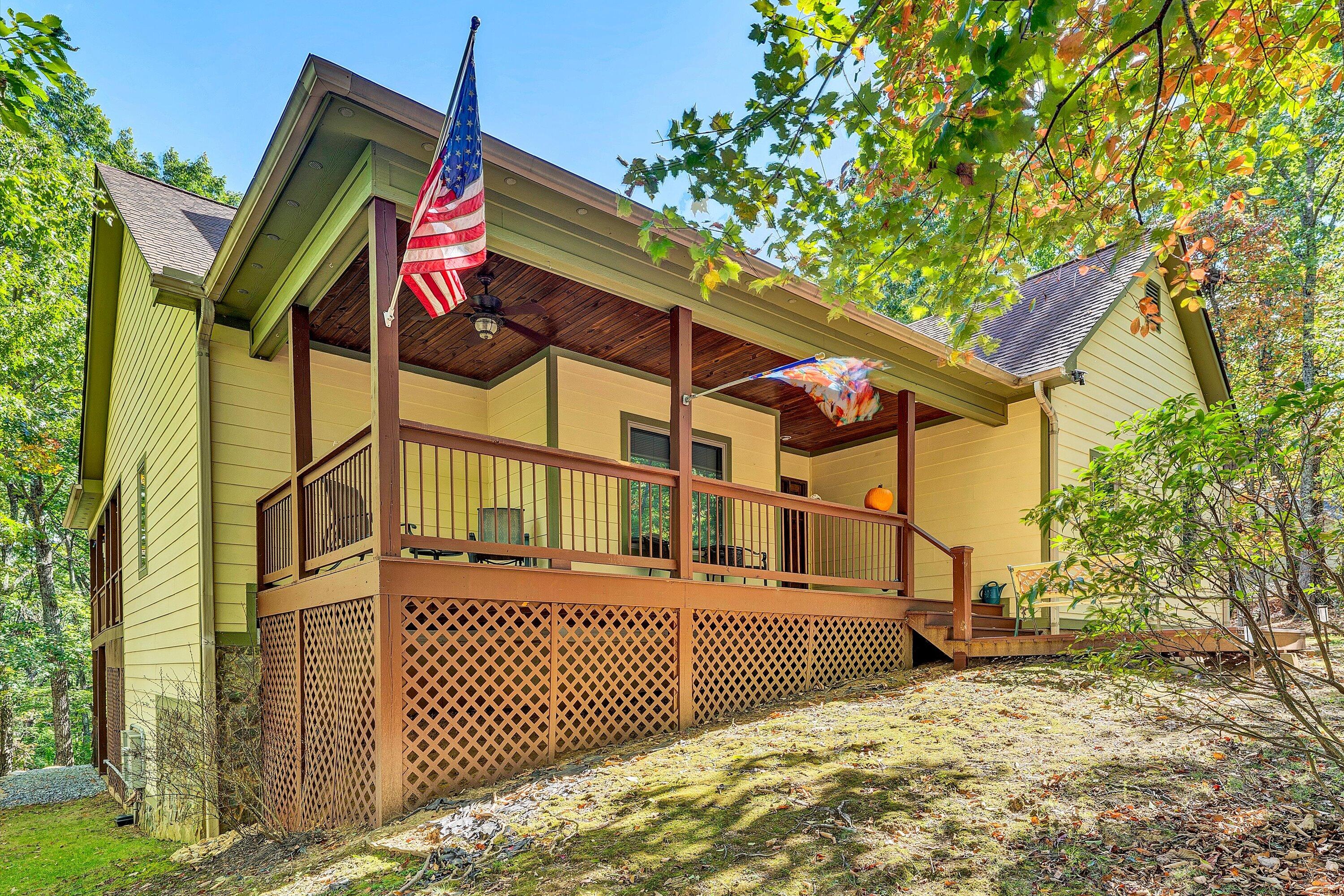 30 Boulder Point DR