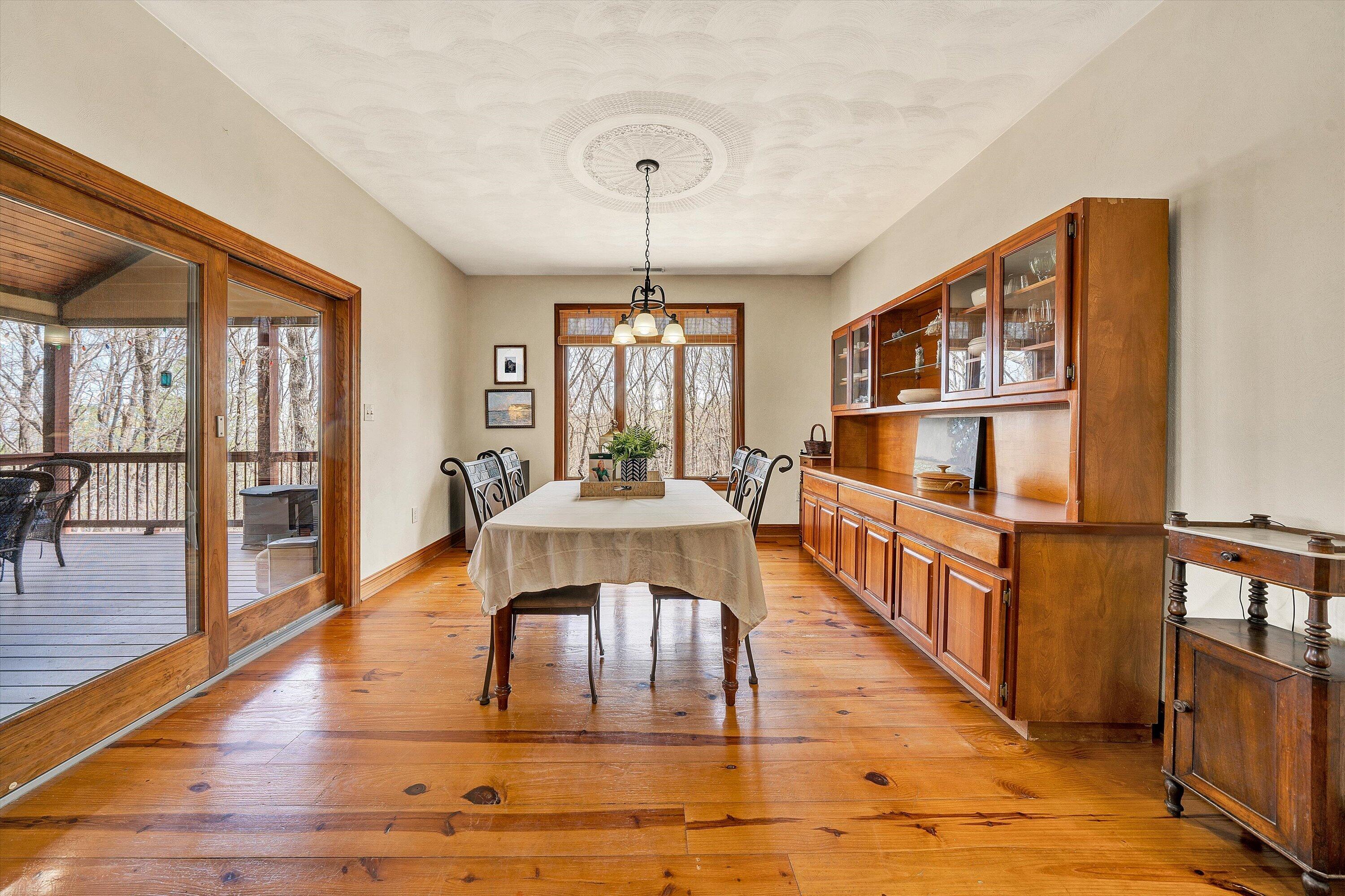 30 Boulder Point DR